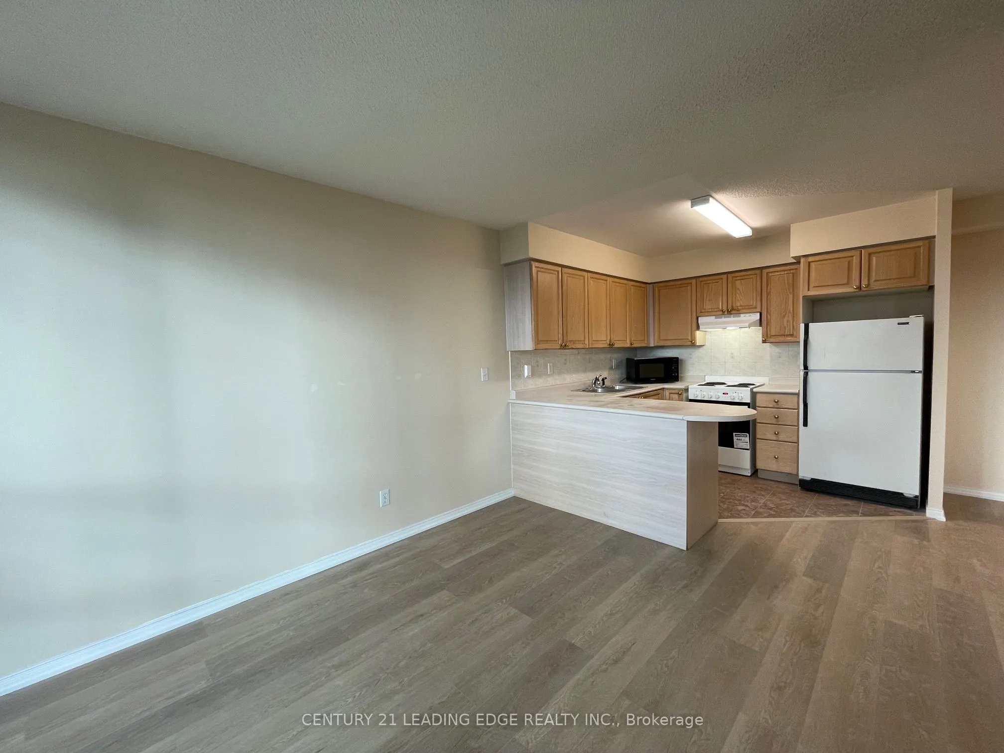 238 Doris Avenue, #1801