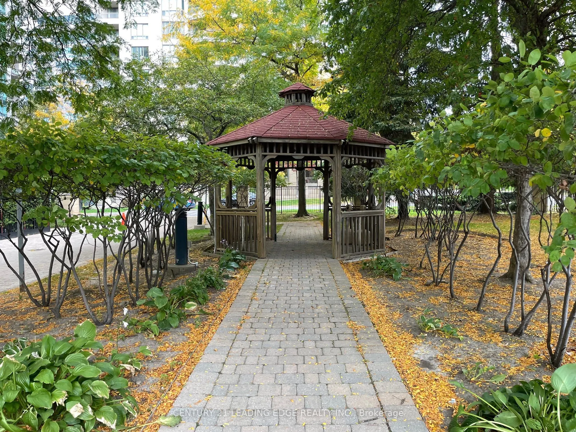 238 Doris Avenue, #1801