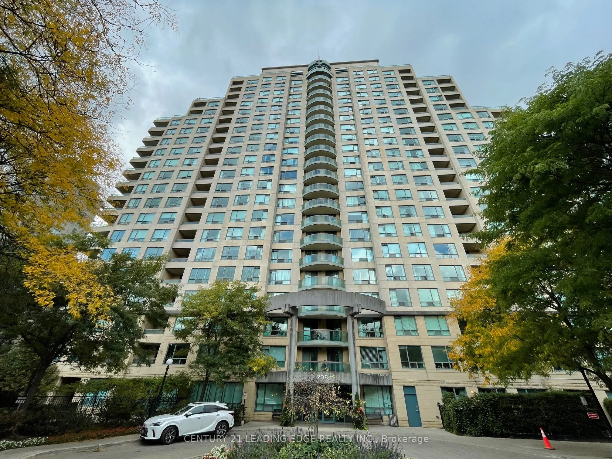 238 Doris Avenue, #1801