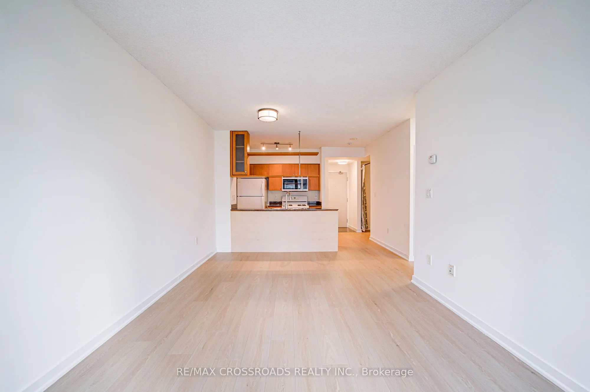 10 Navy Wharf Court, #901