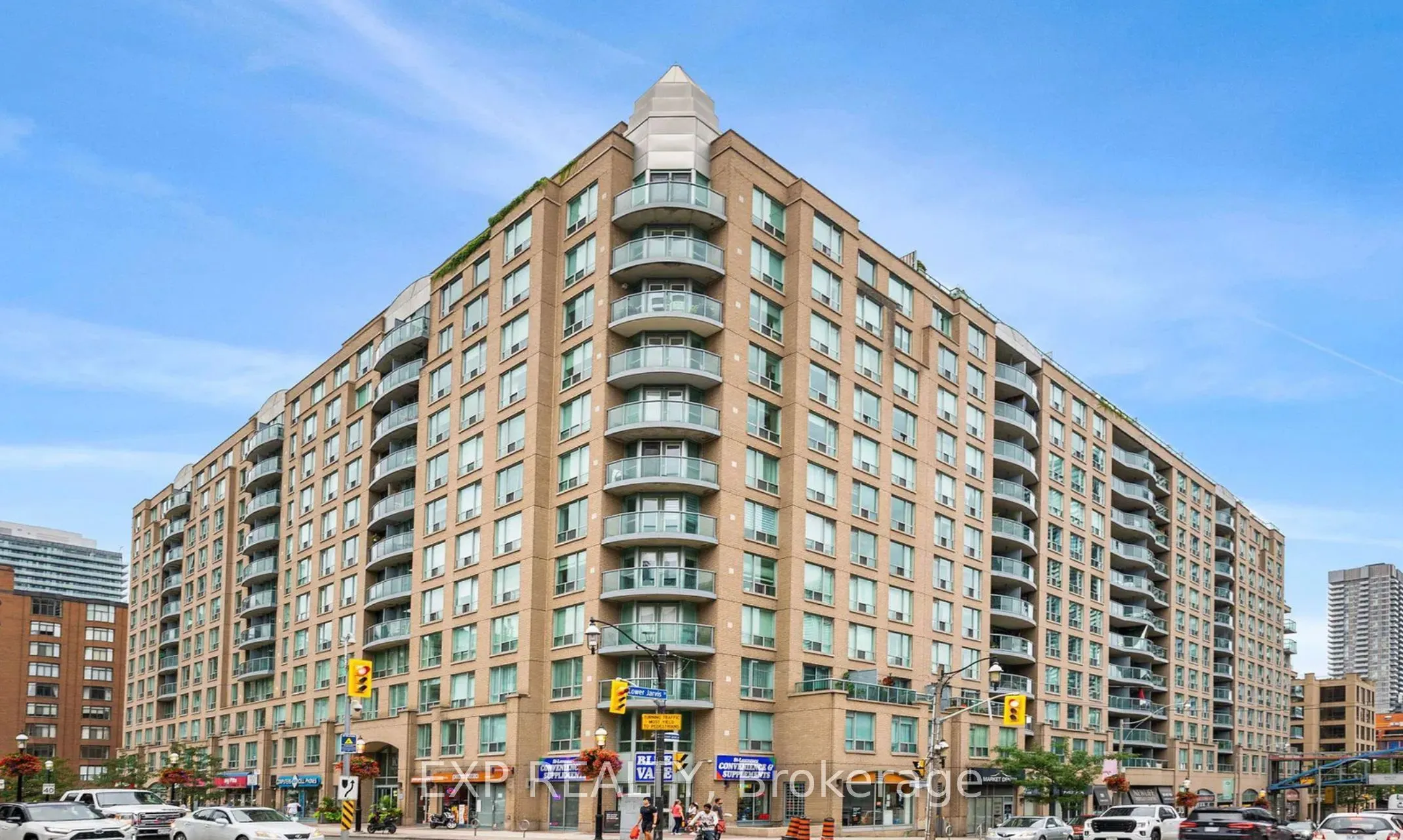109 Front Street E, #527