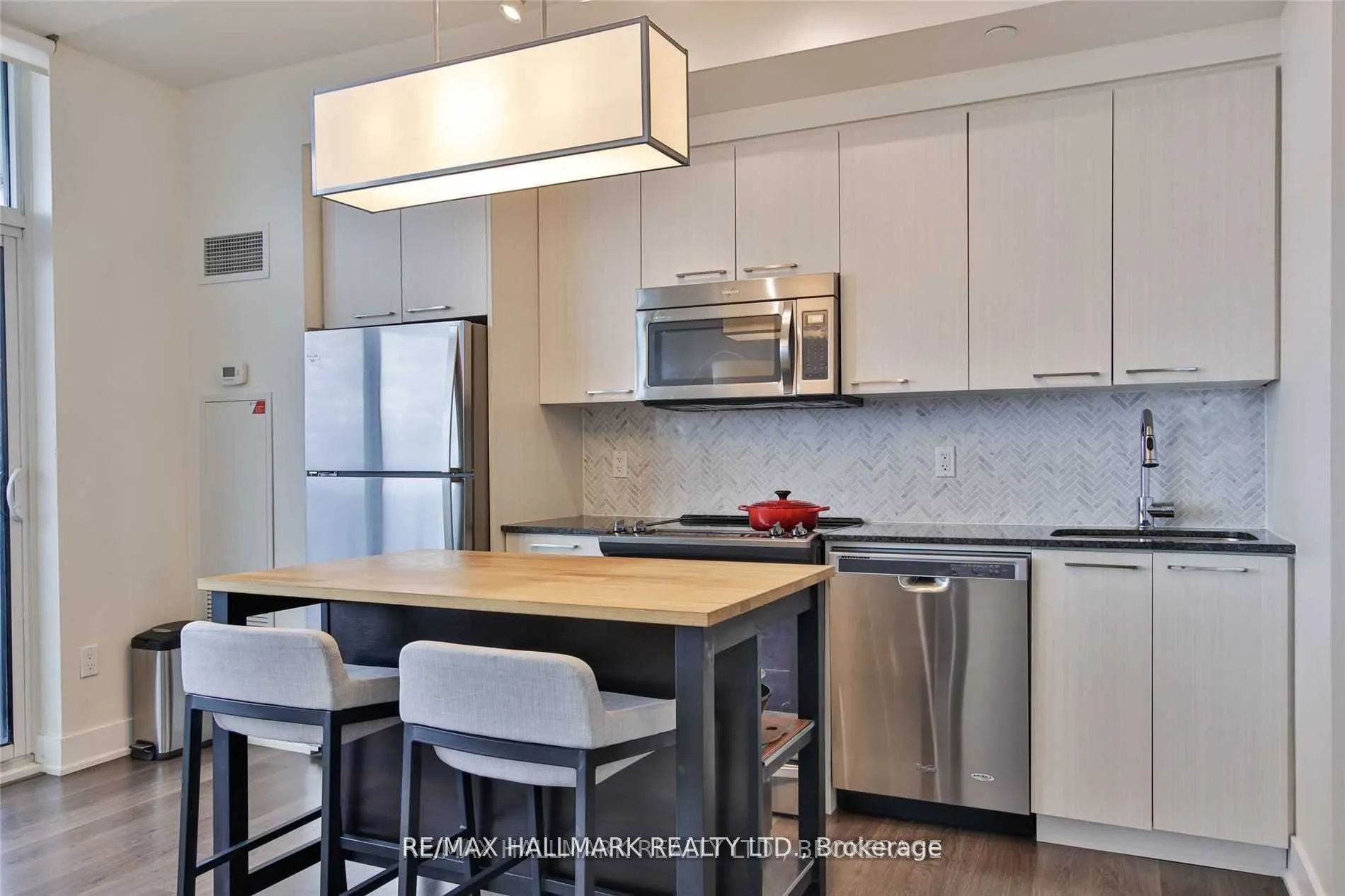 88 Sheppard Avenue, #2509