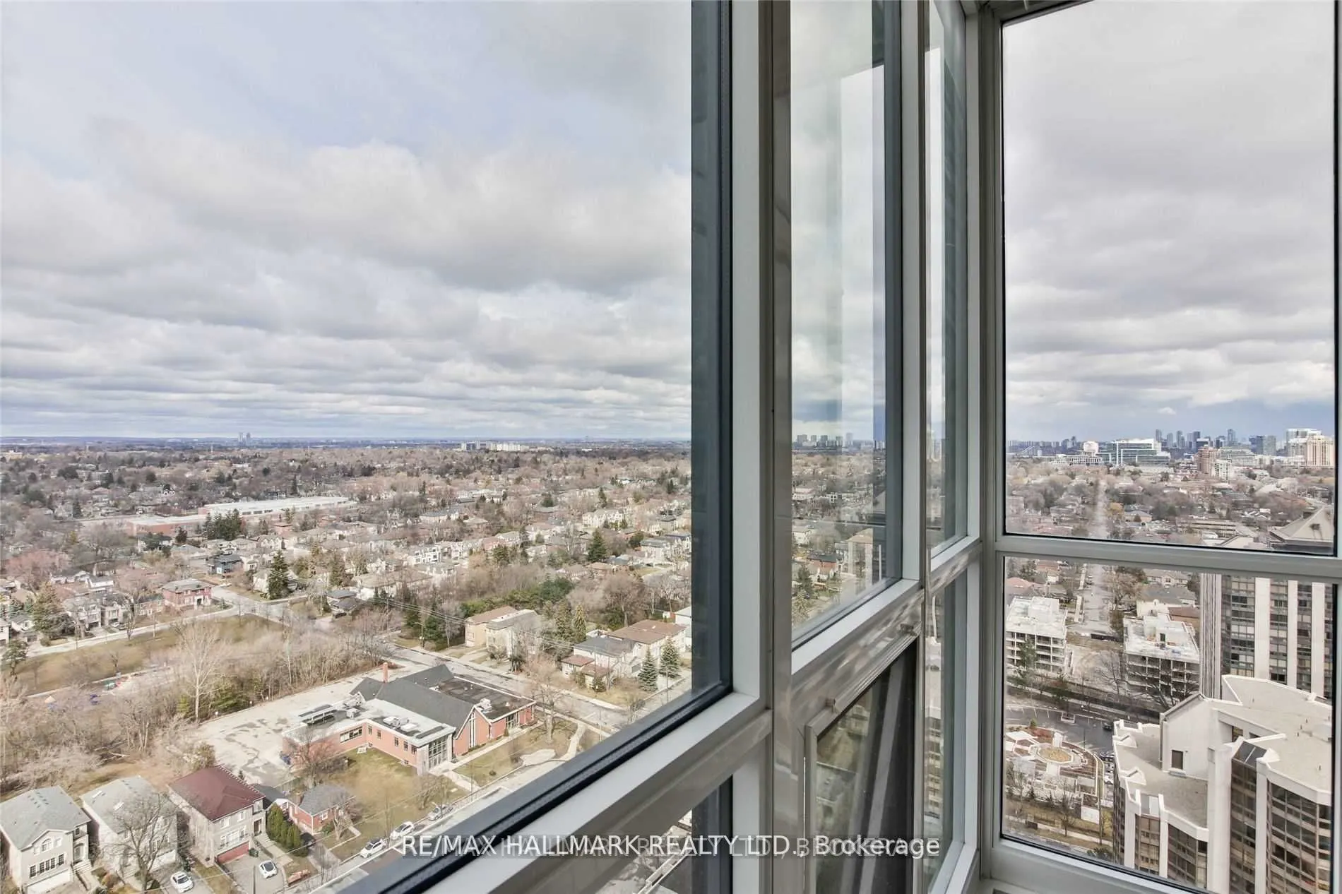 88 Sheppard Avenue, #2509