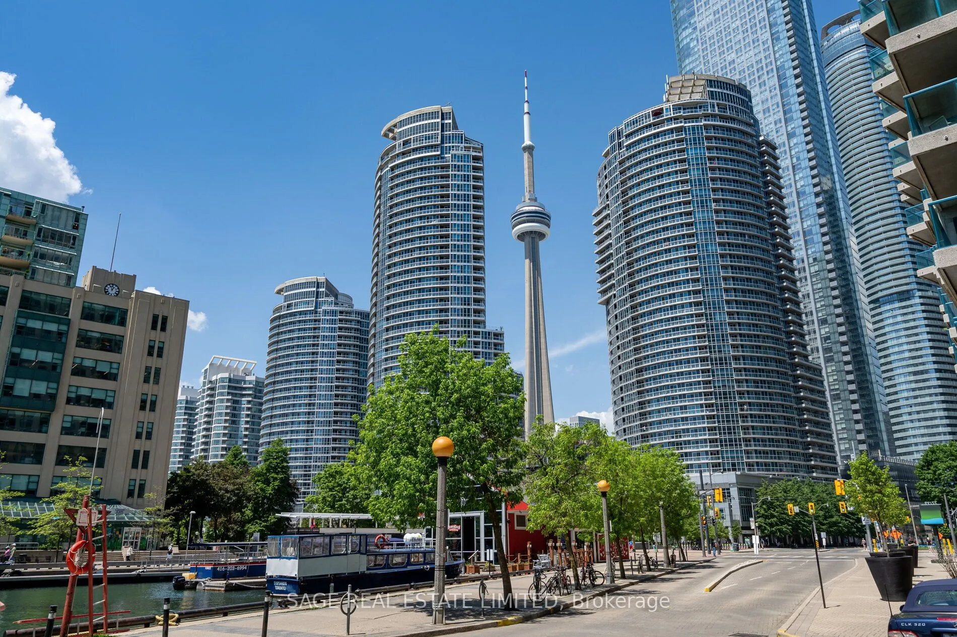 99 Harbour Square