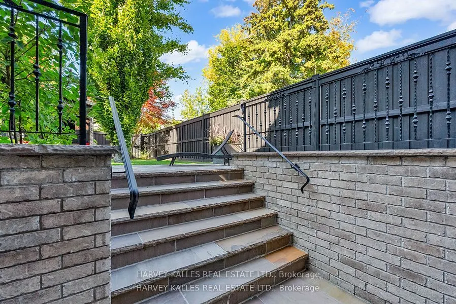292 Johnston Avenue