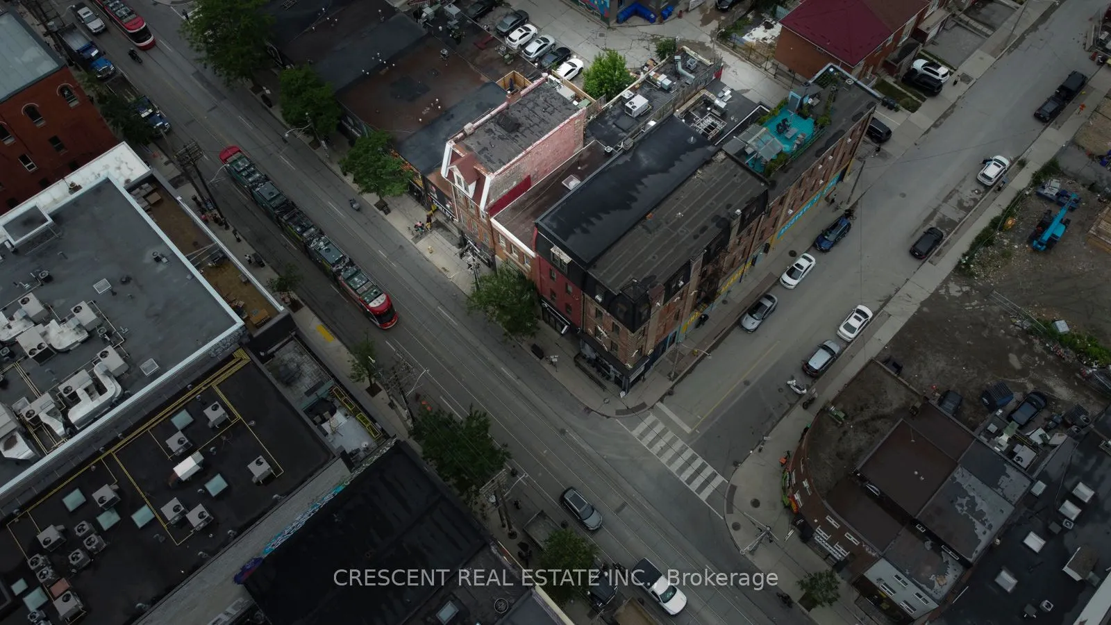414 Queen Street W