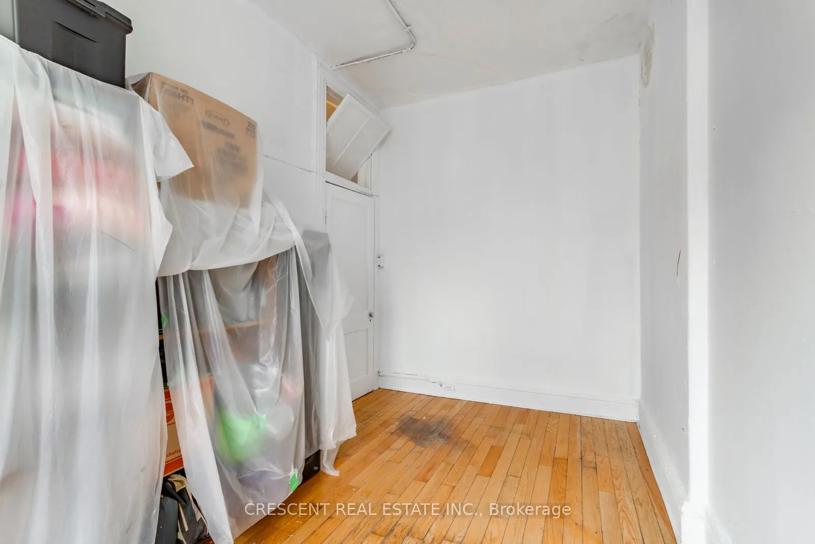 414 Queen Street W