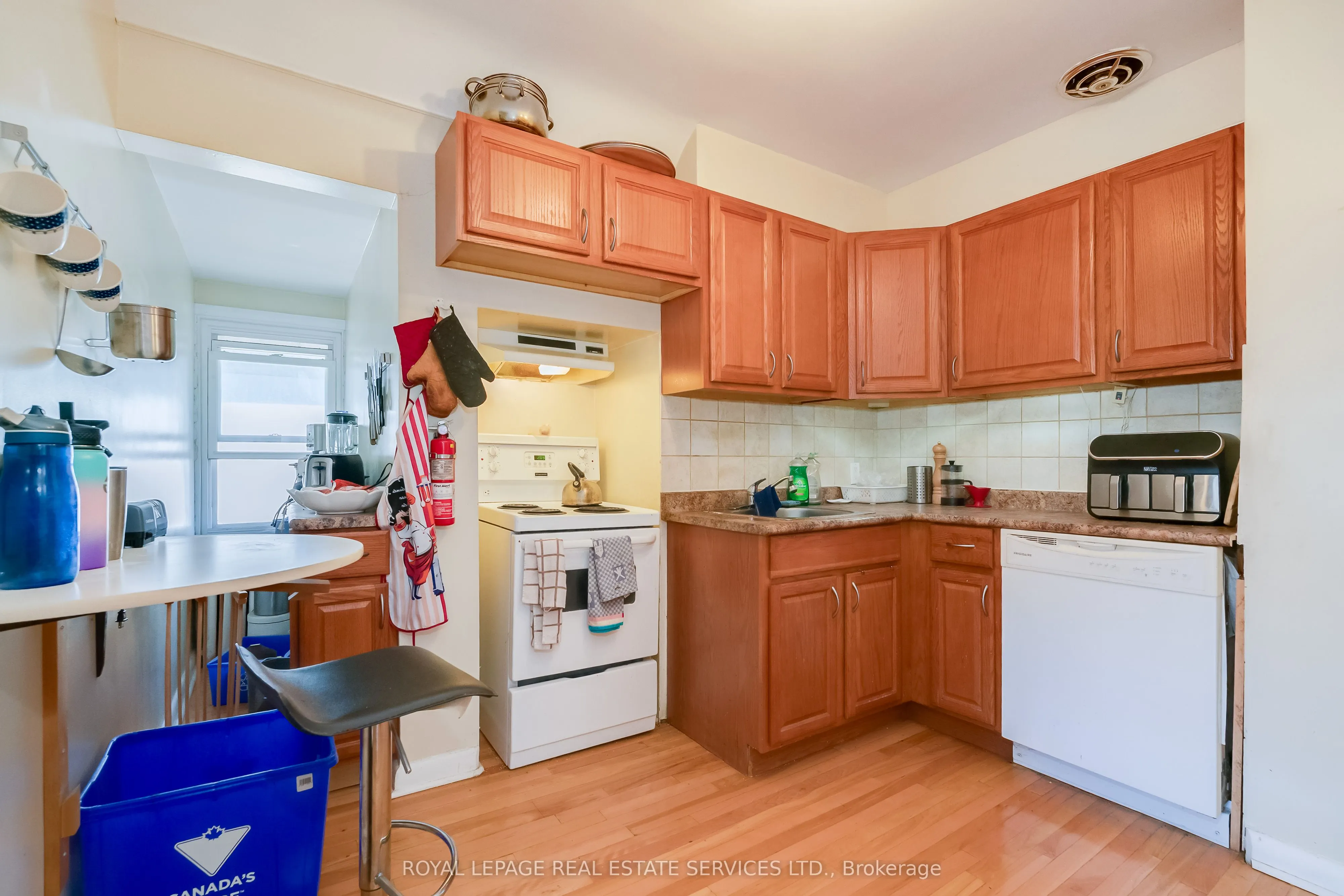 50 Glenrose Avenue, #5