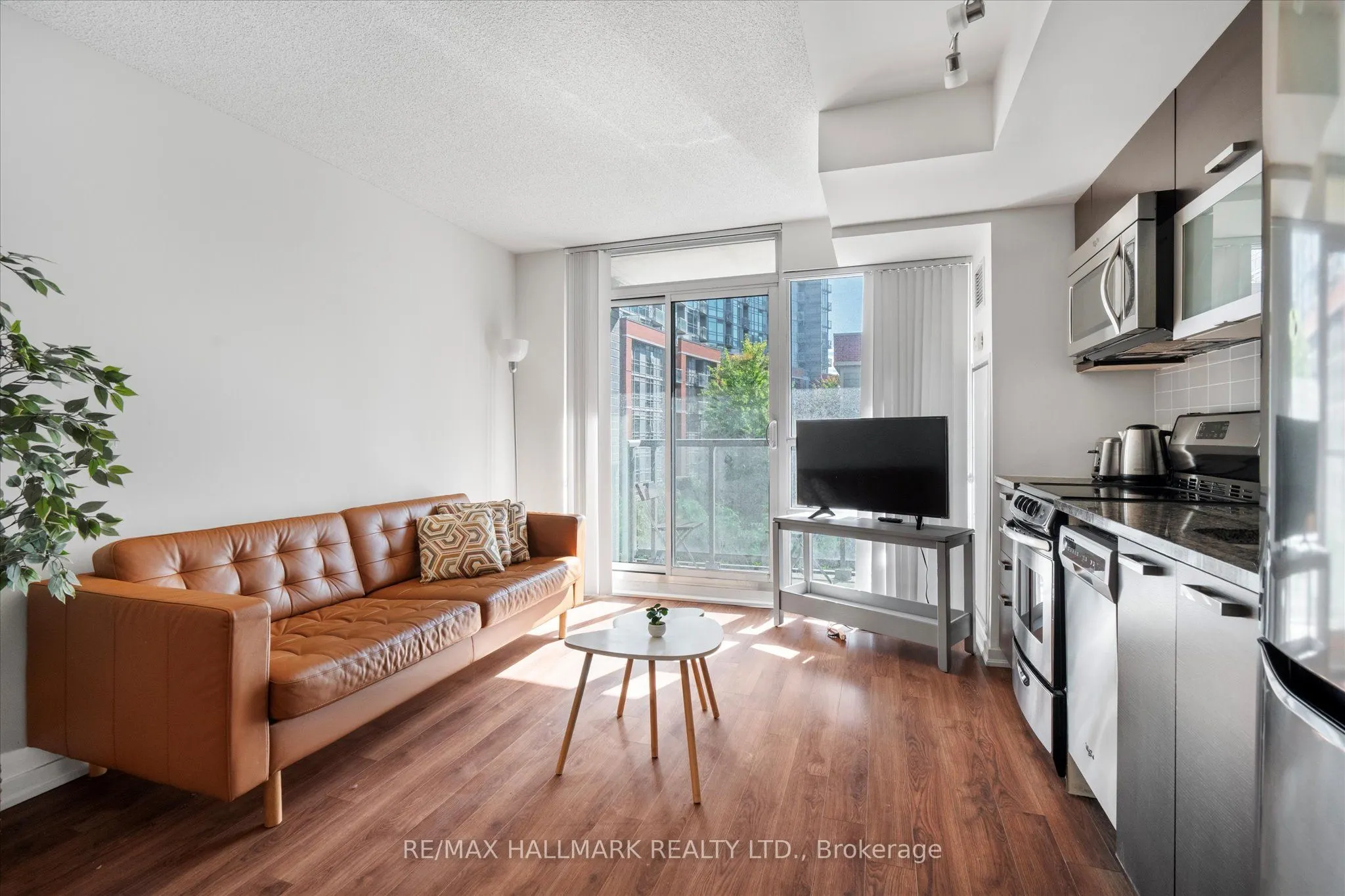 68 Abell Street, #307