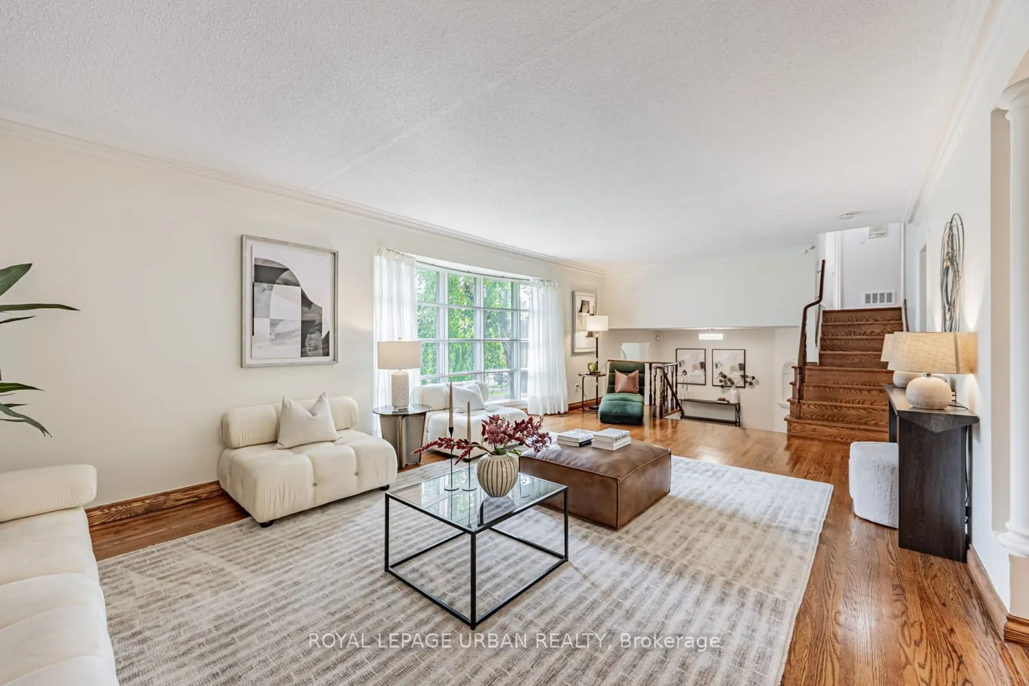 206 Sloane Avenue