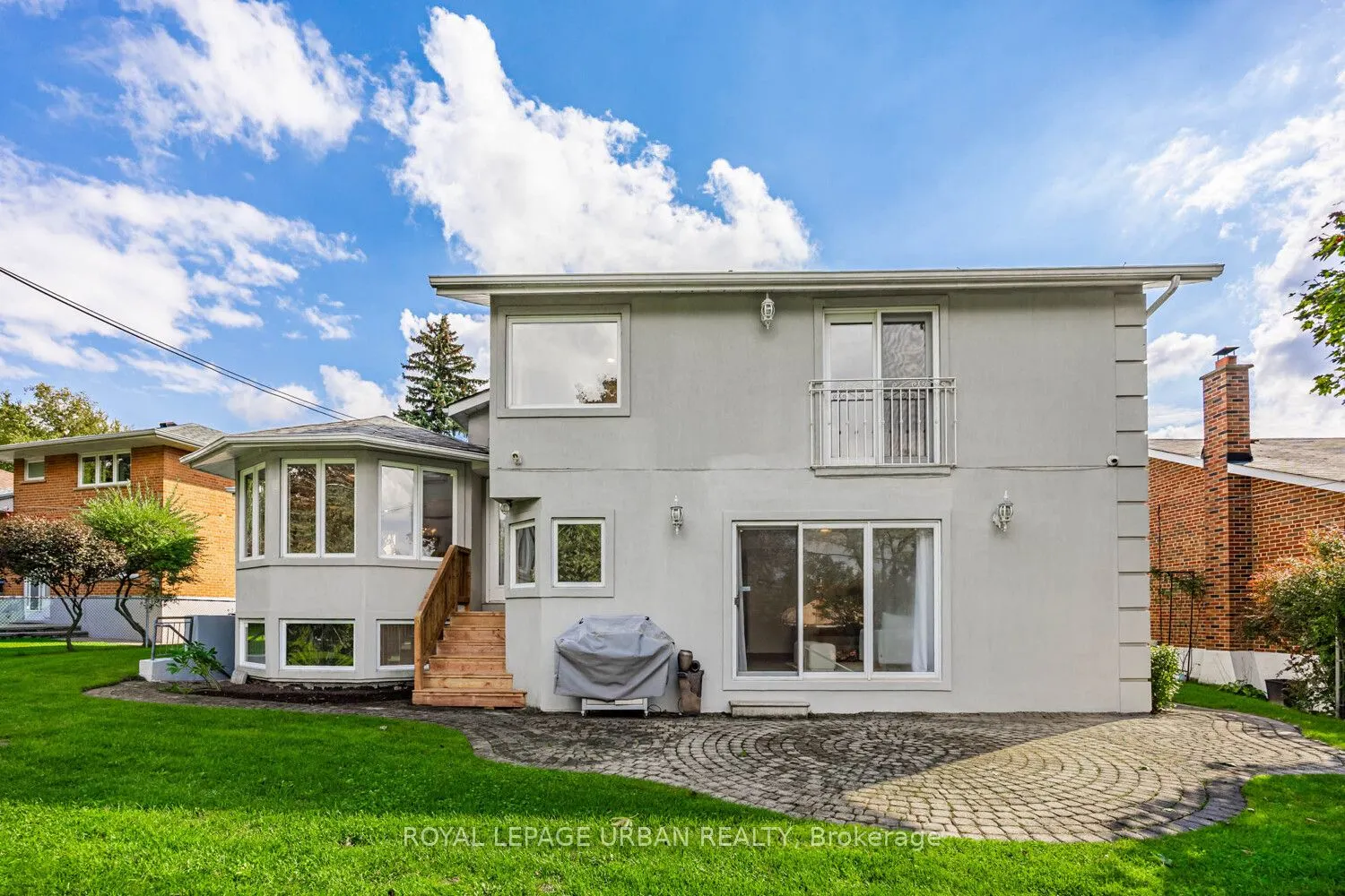206 Sloane Avenue