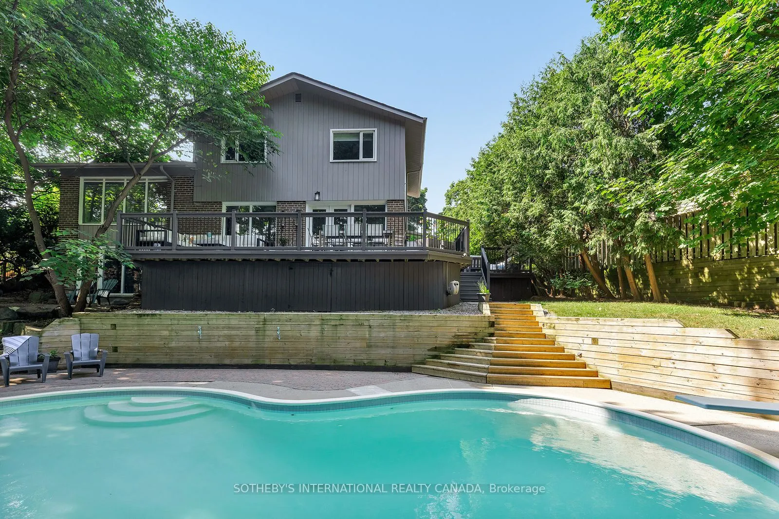 60 Doonaree Drive