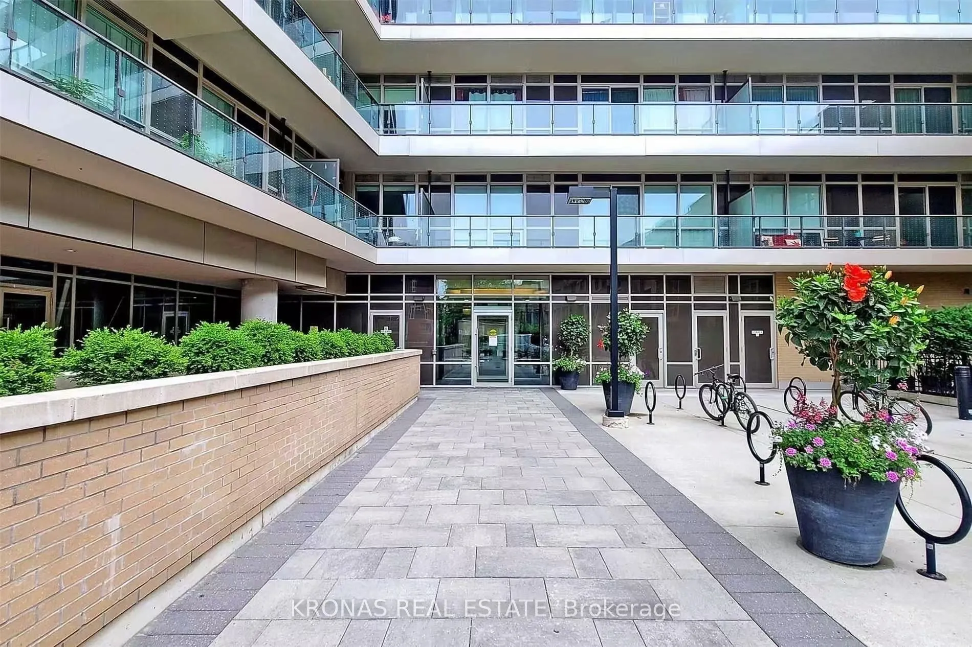60 Berwick Avenue, #1009