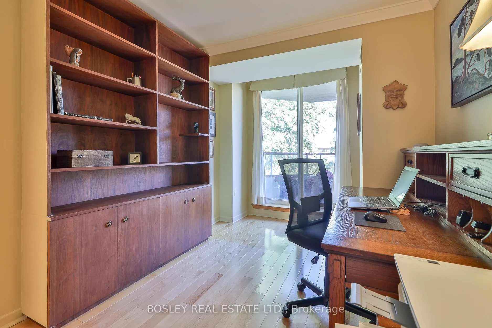 955 Millwood Road, #408