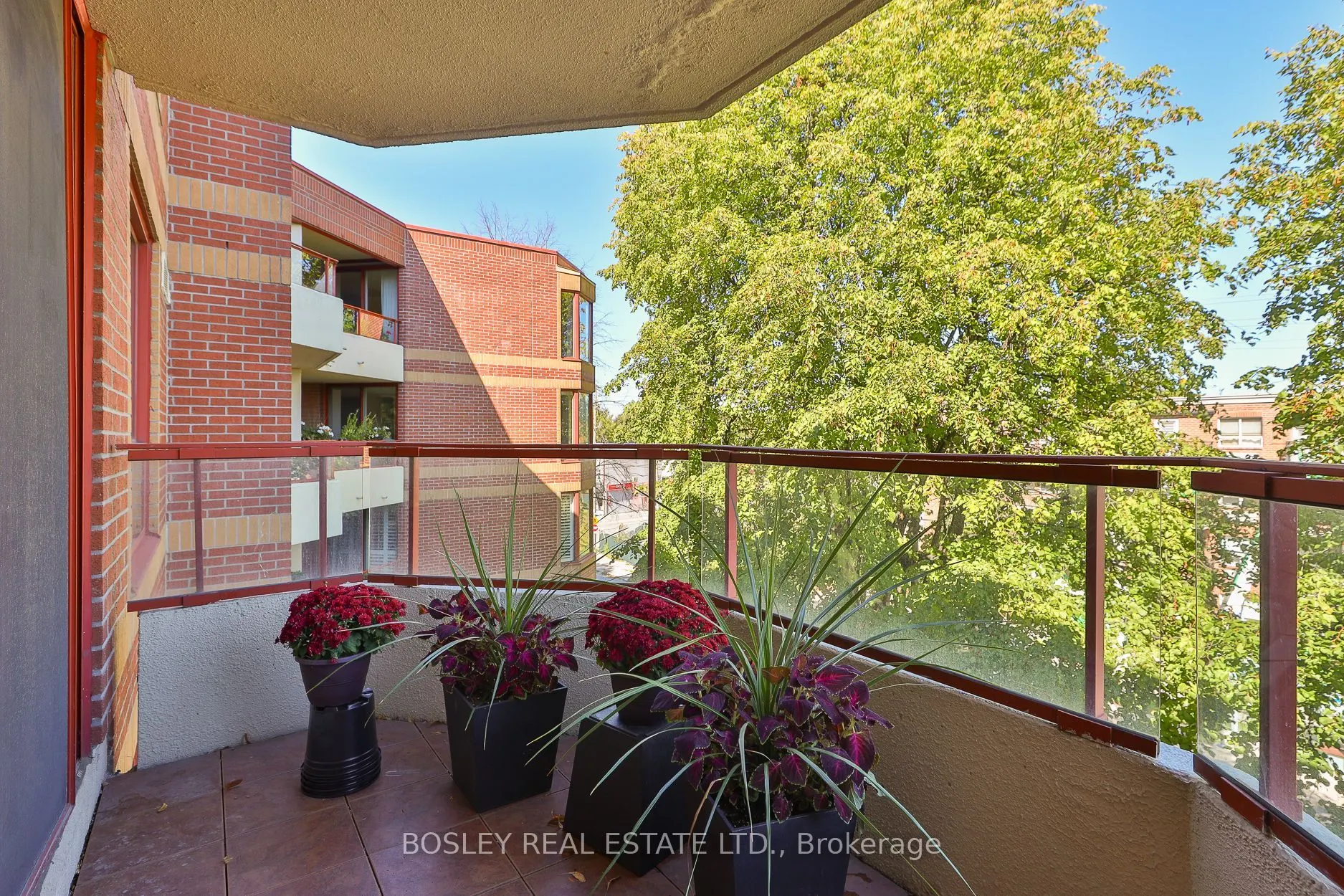 955 Millwood Road, #408