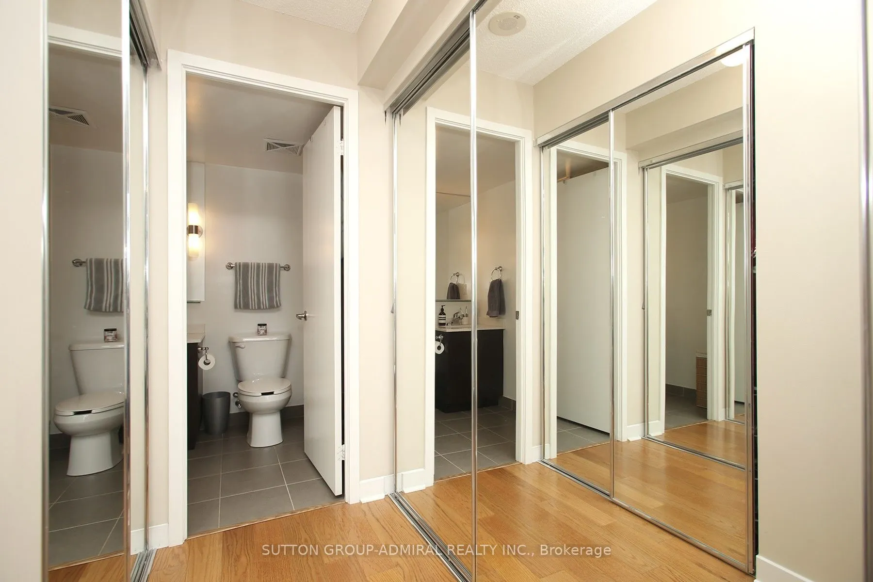 320 Richmond Street E, #1105