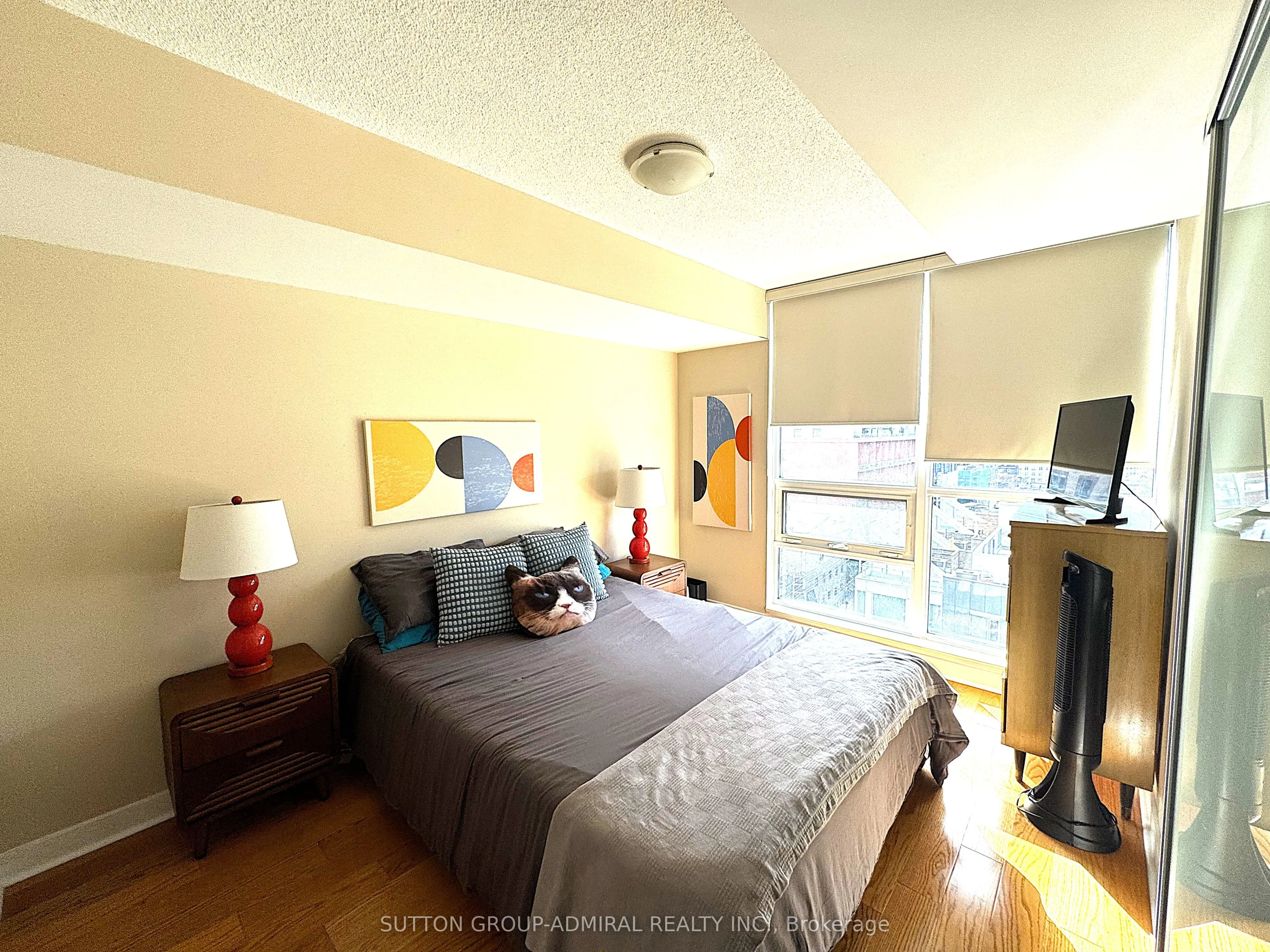 320 Richmond Street E, #1105