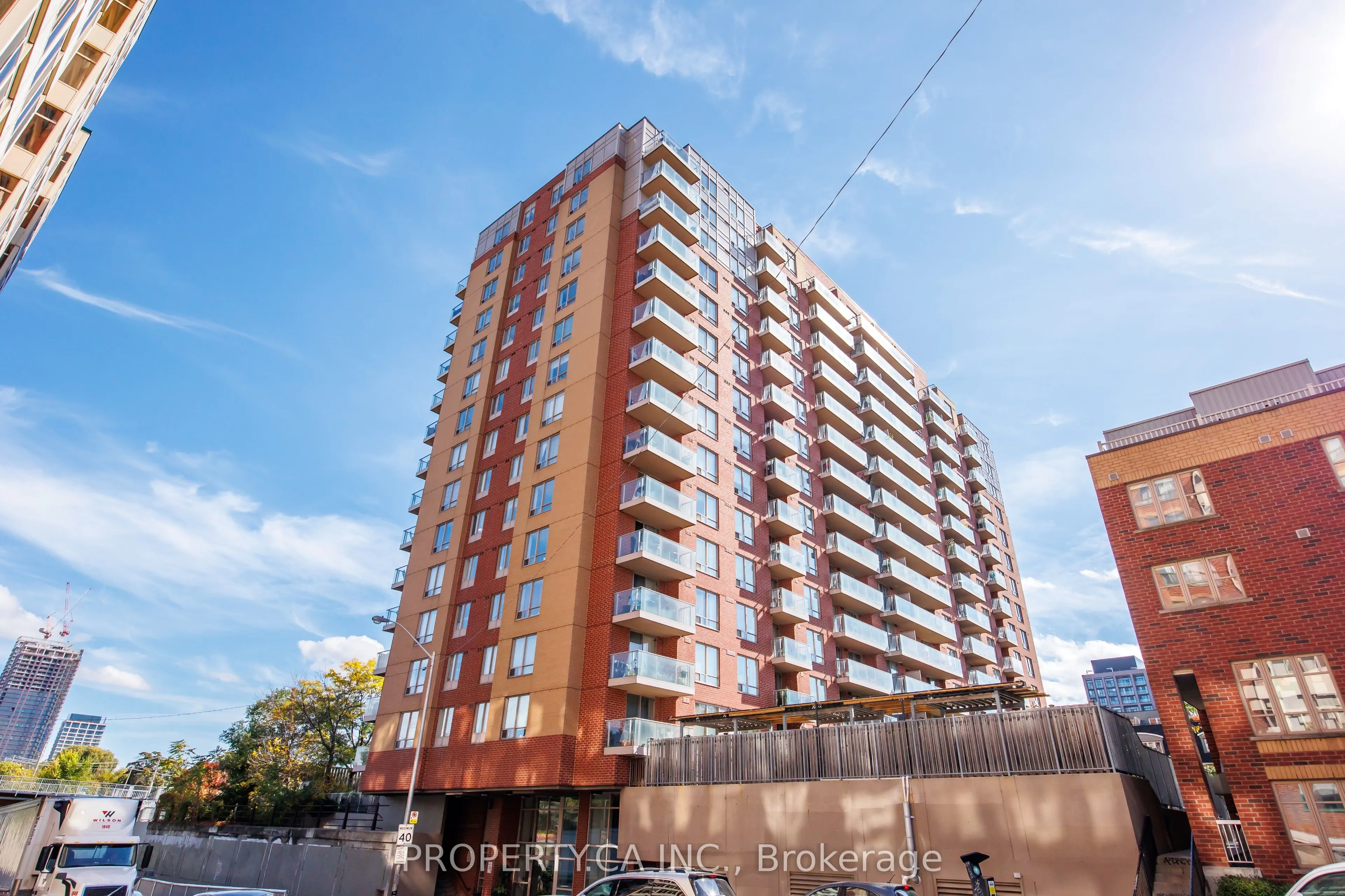 1369 Bloor Street W, #1114