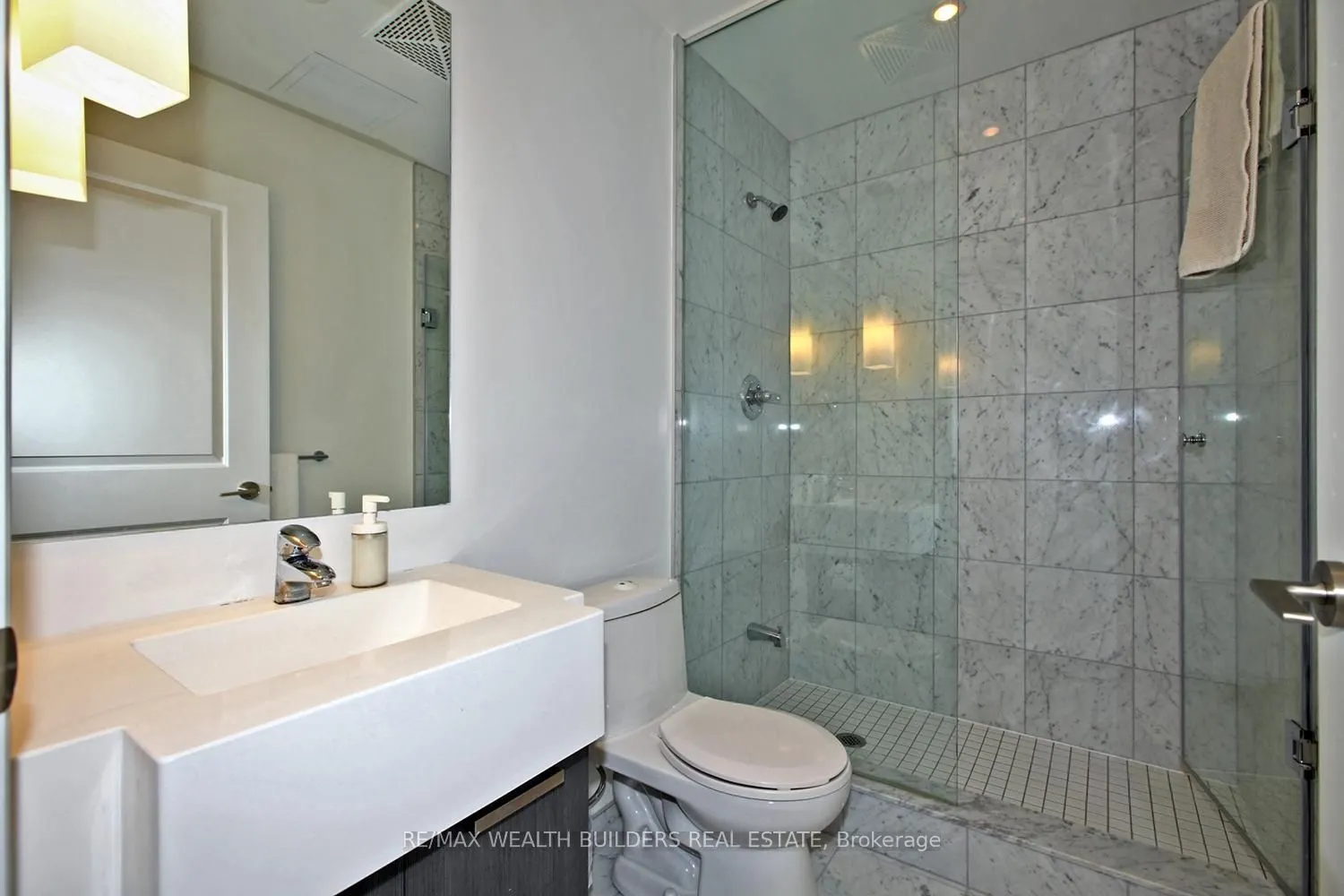 8 The Esplanade Avenue, #3512