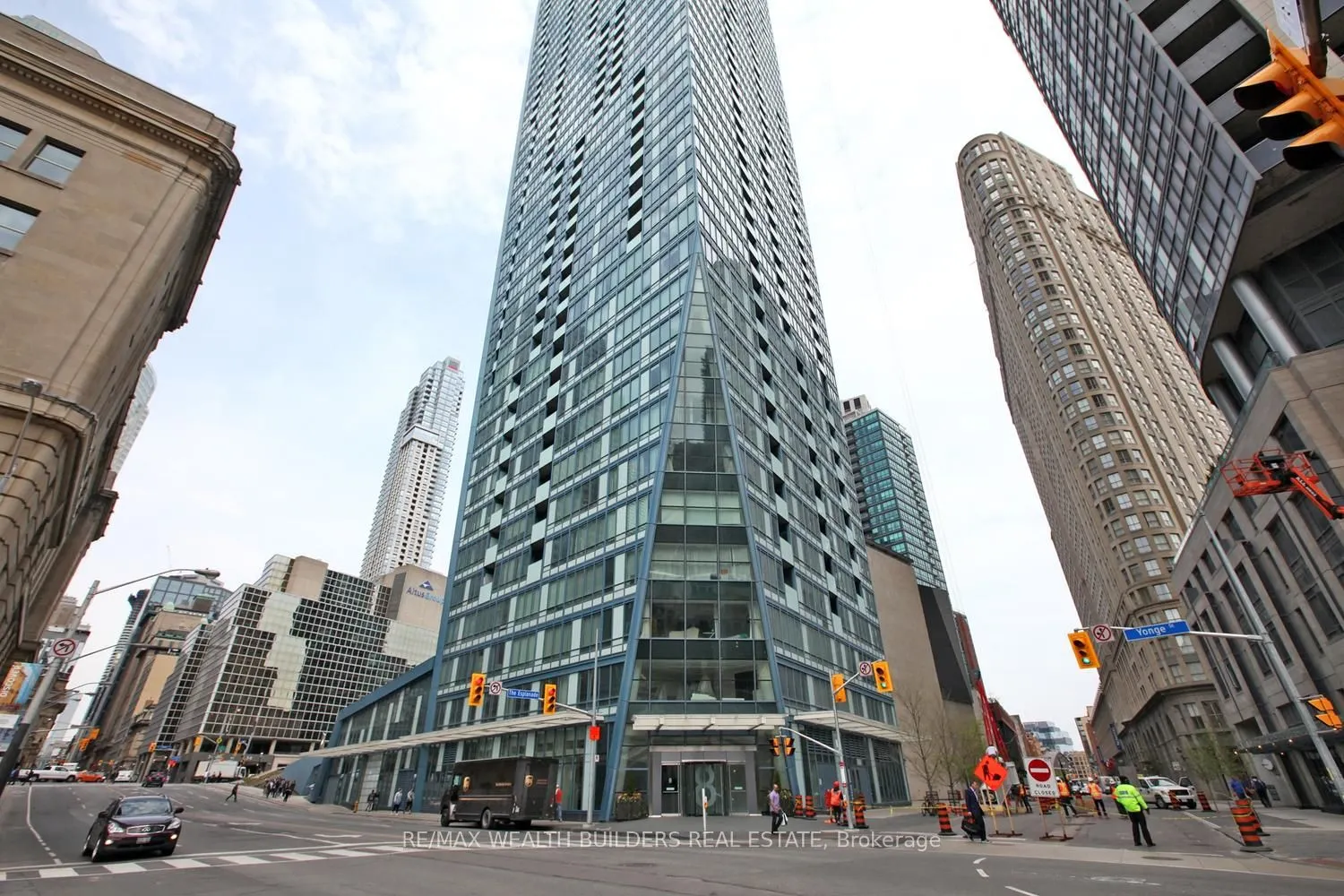 8 The Esplanade Avenue, #3512