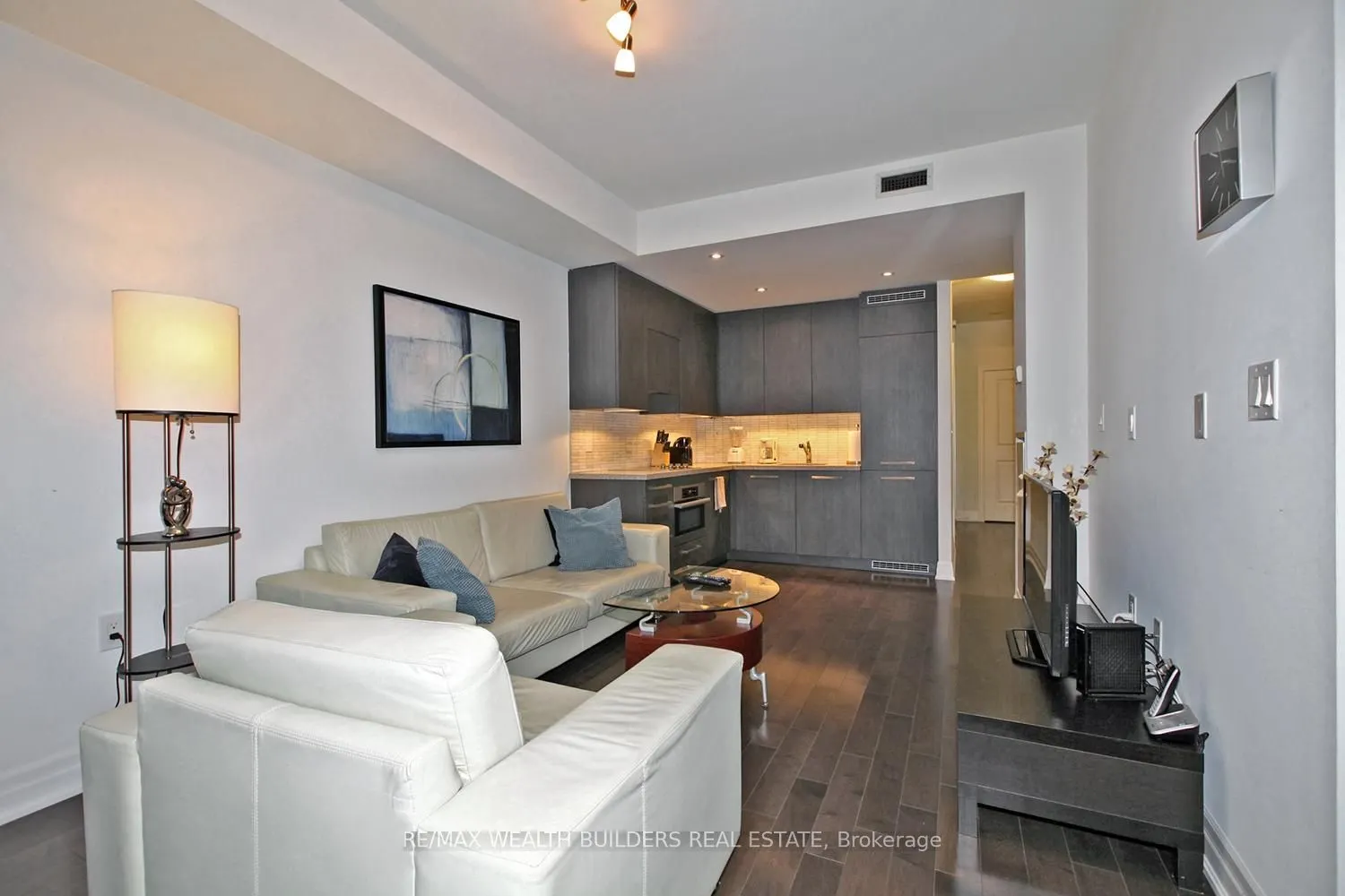 8 The Esplanade Avenue, #3512