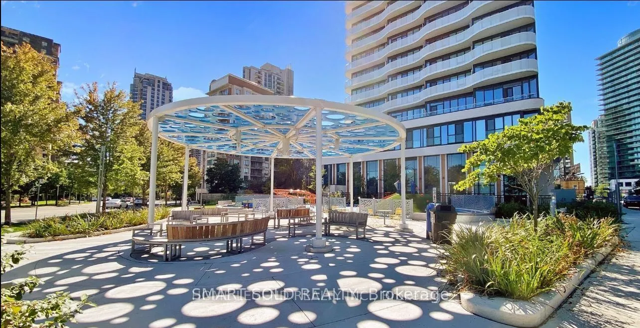 15 Holmes Avenue, #103