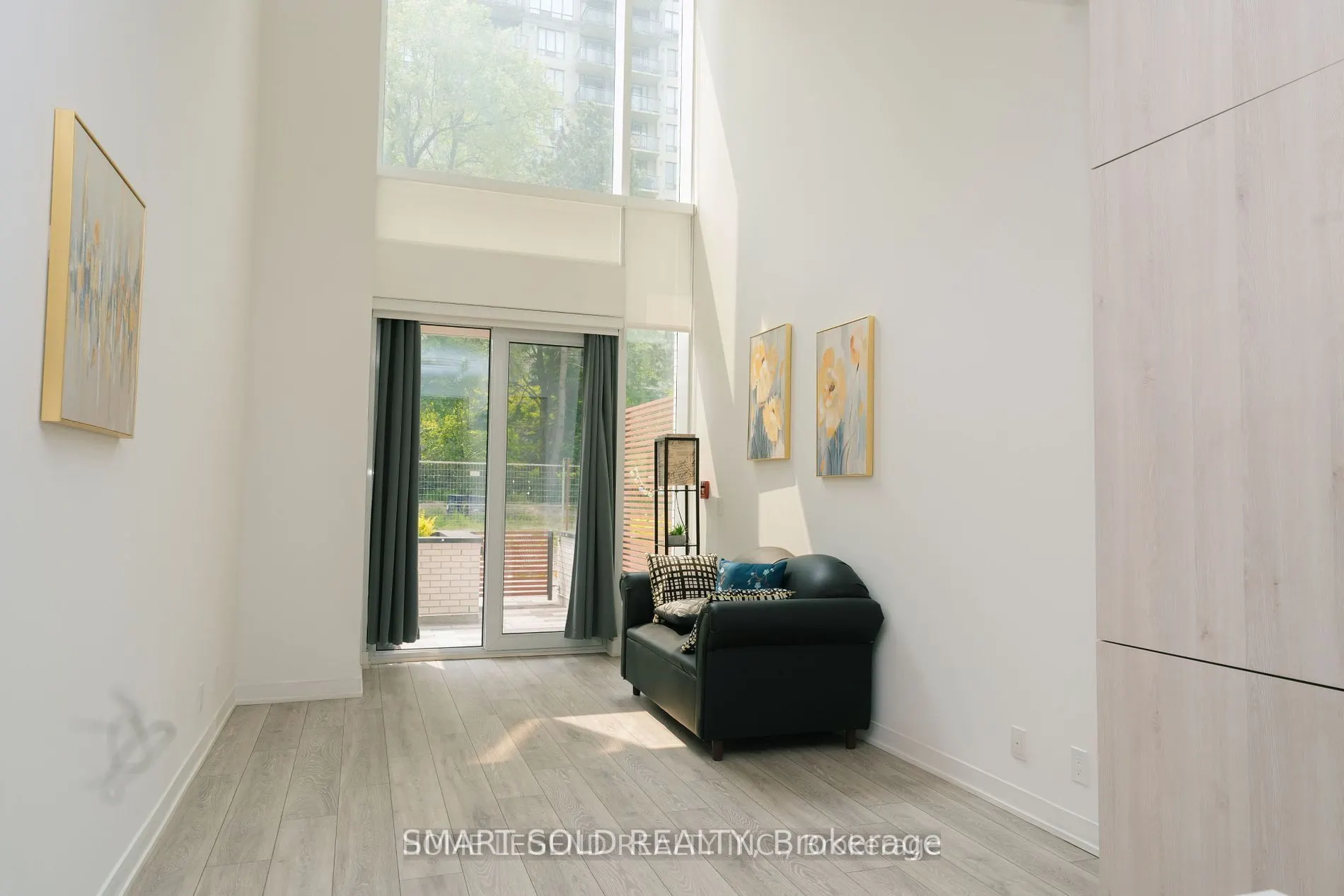 15 Holmes Avenue, #103