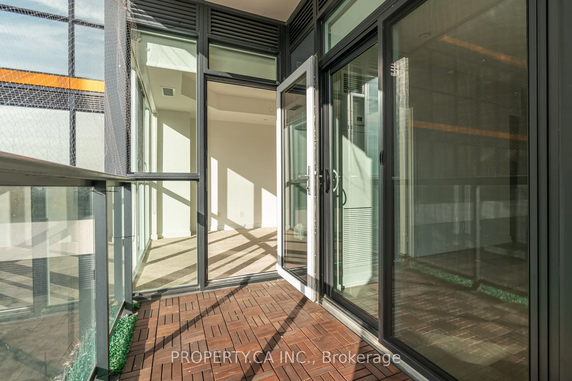 1603 Eglinton Avenue W, #309