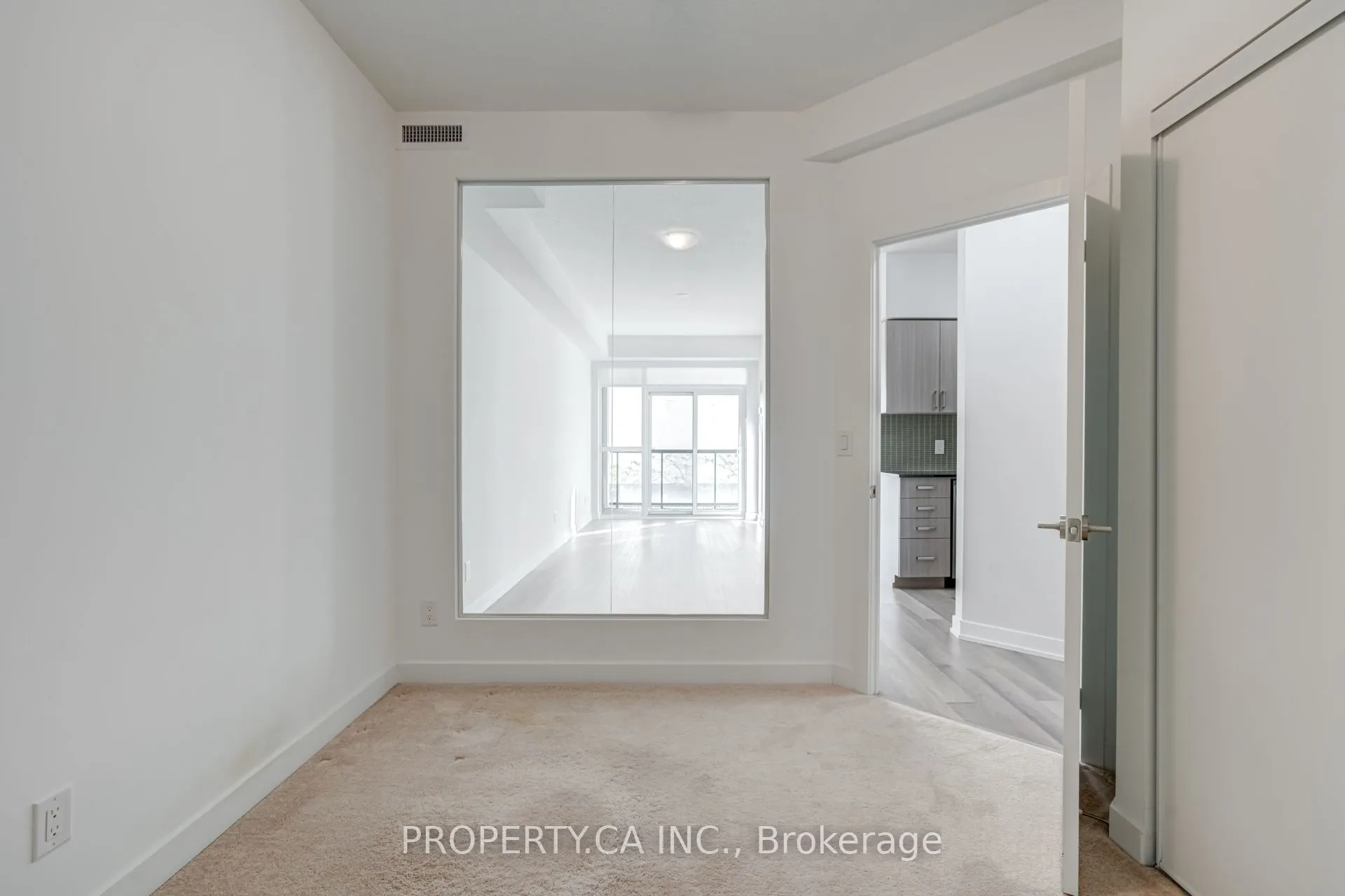1603 Eglinton Avenue W, #309