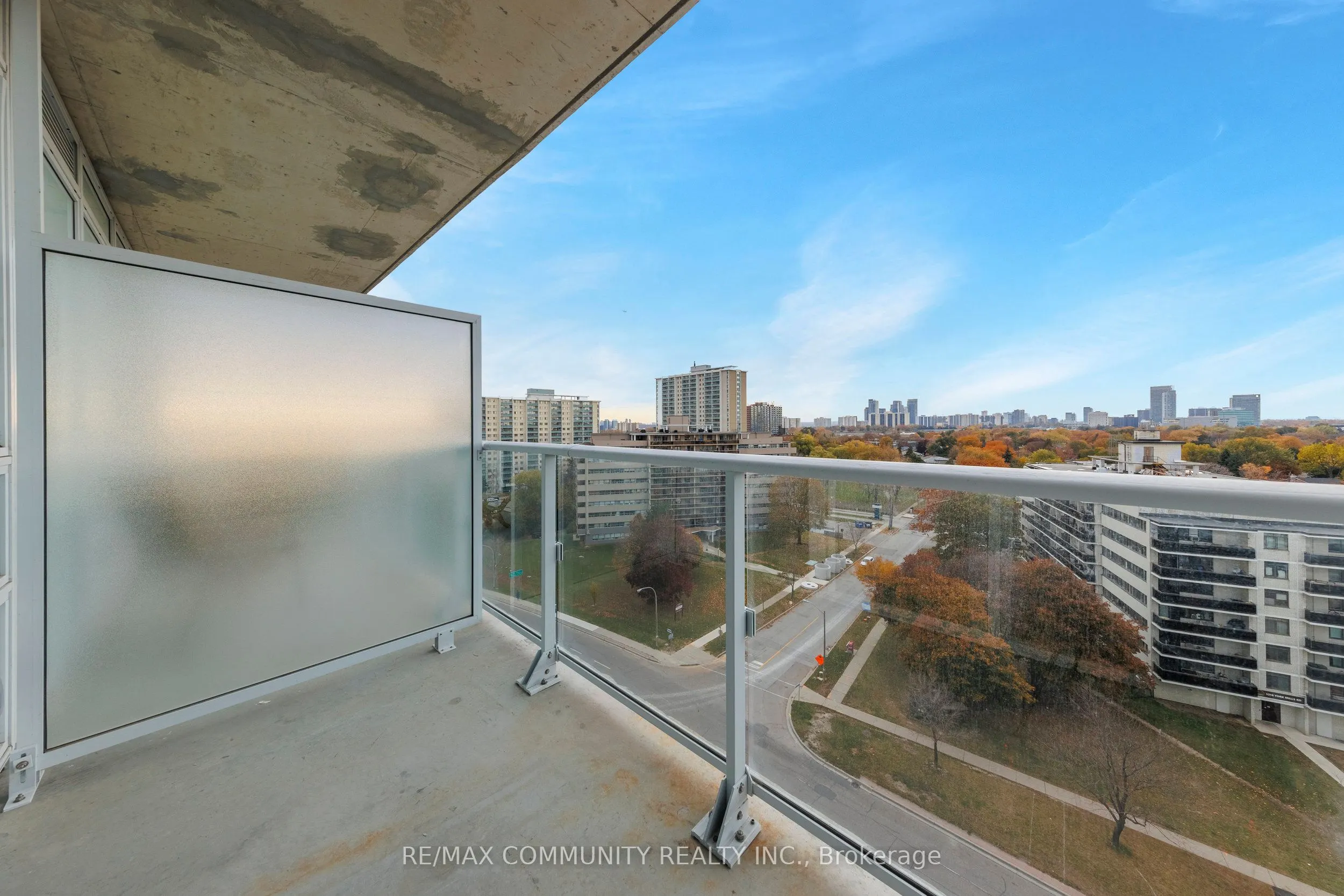 10 Deerlick Court, #1105