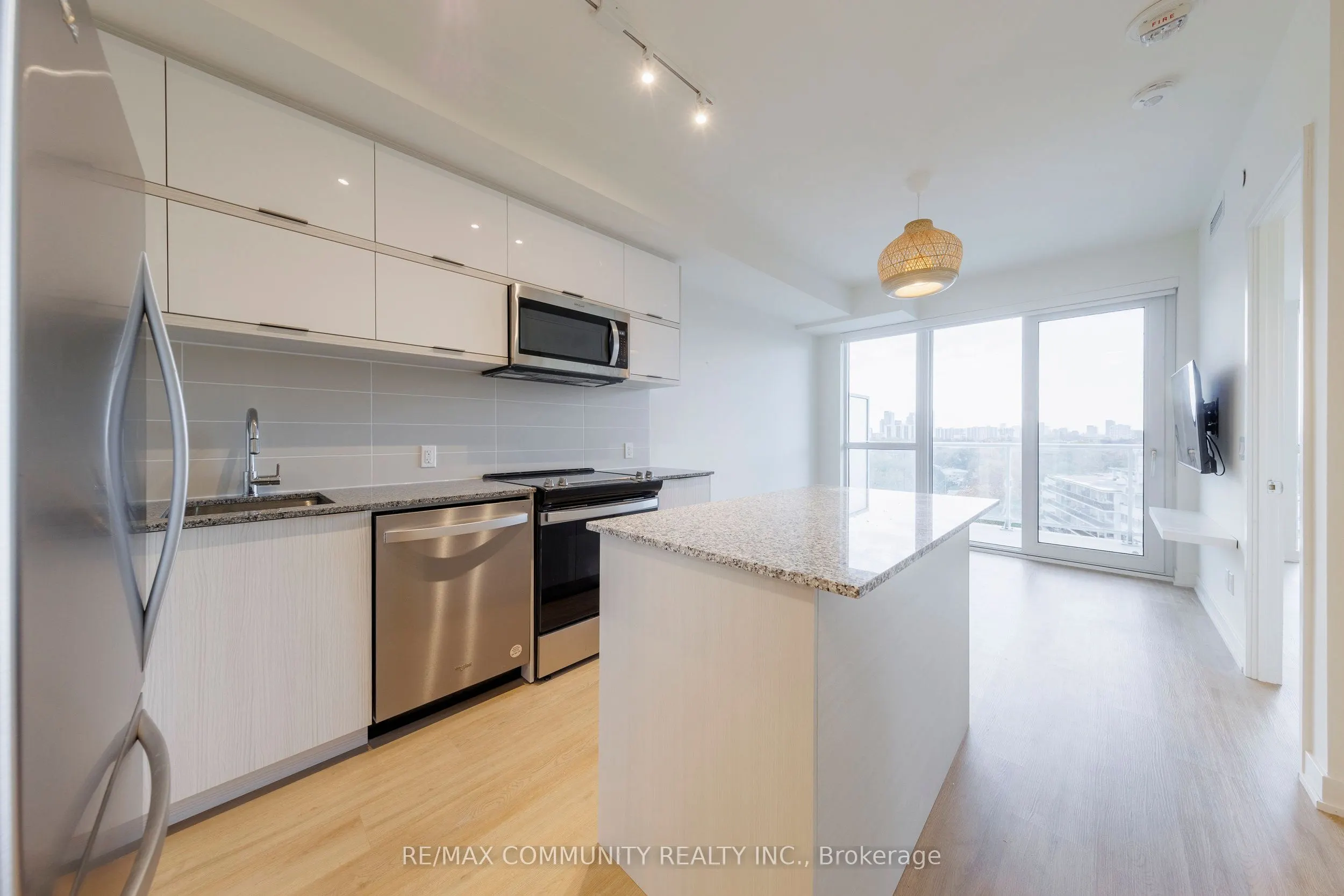 10 Deerlick Court, #1105