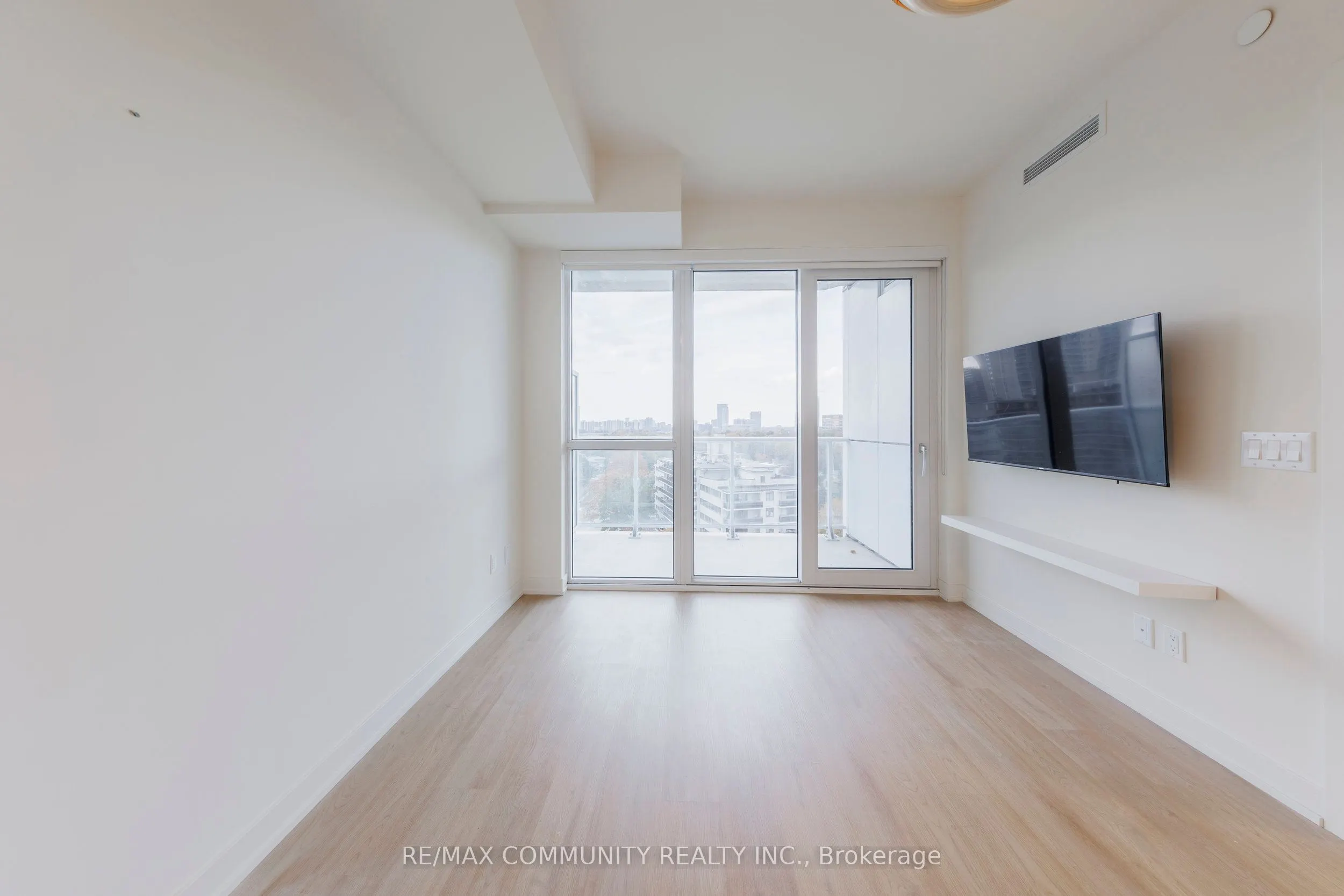 10 Deerlick Court, #1105
