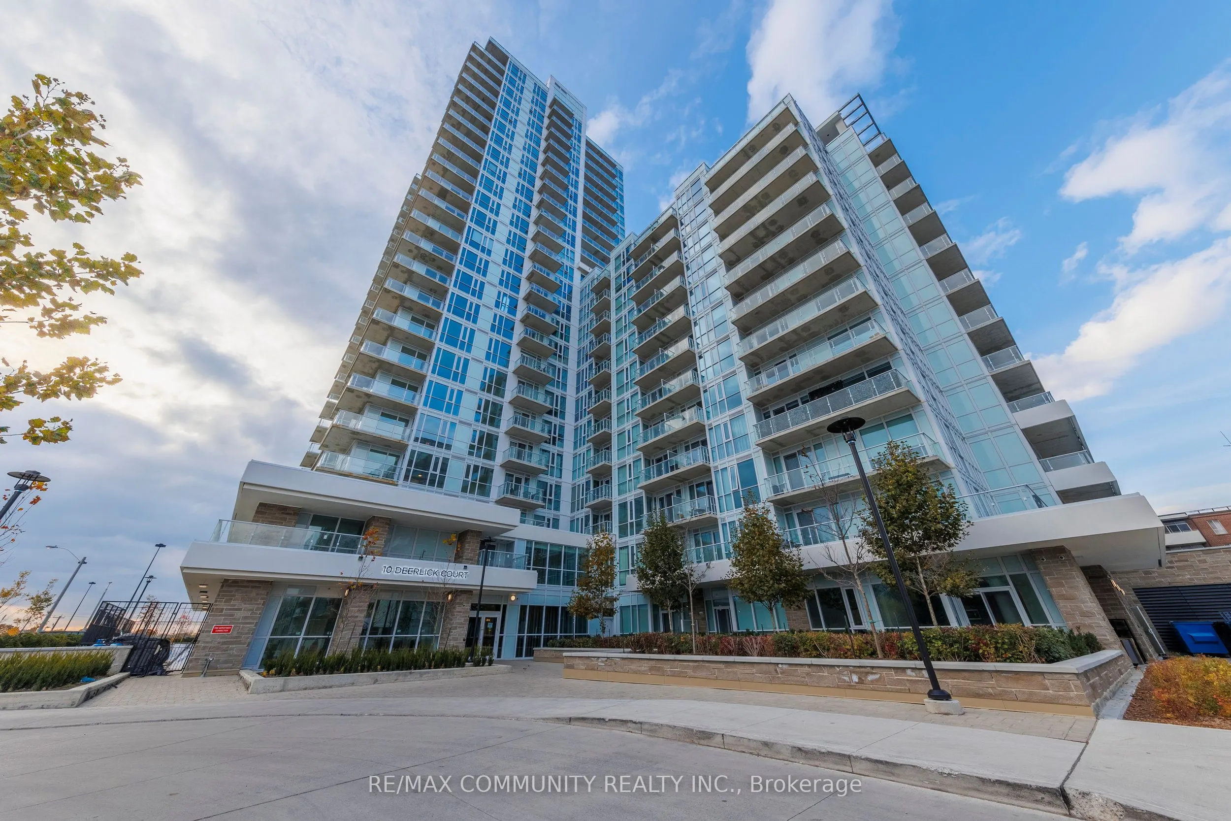 10 Deerlick Court, #1105