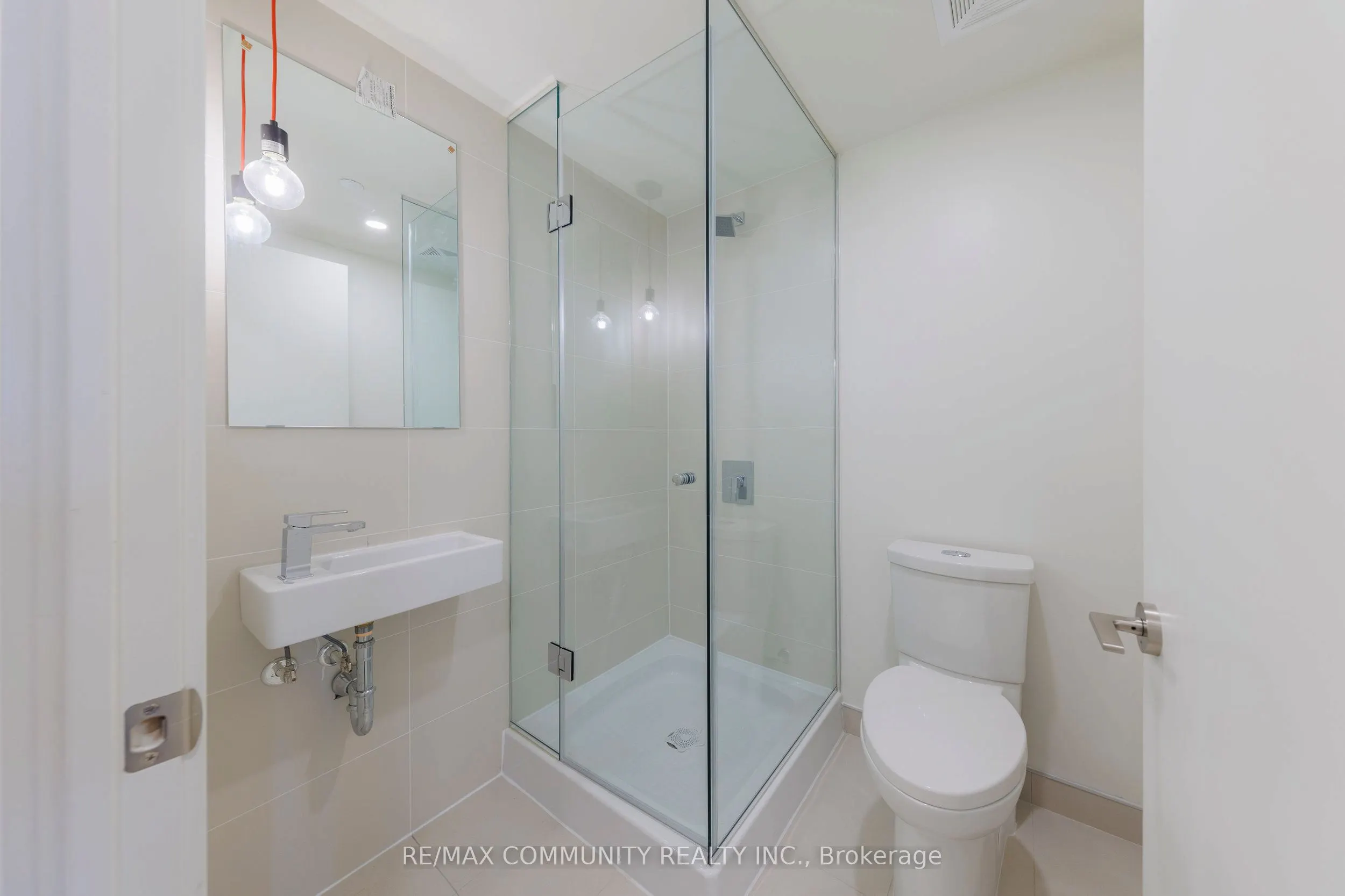 10 Deerlick Court, #1105