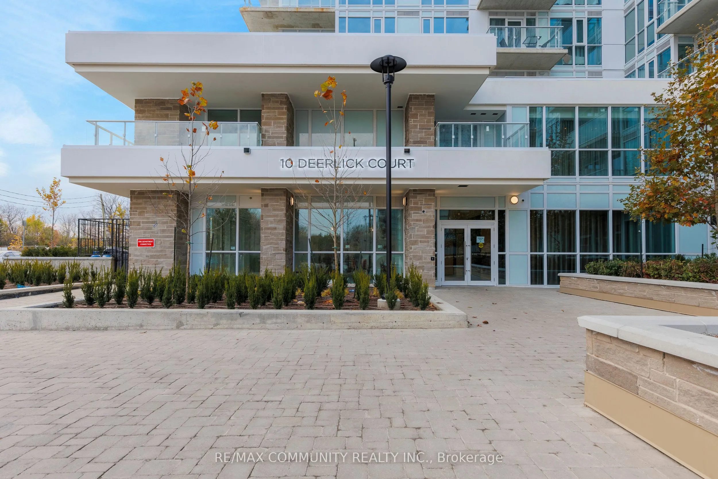 10 Deerlick Court, #1105