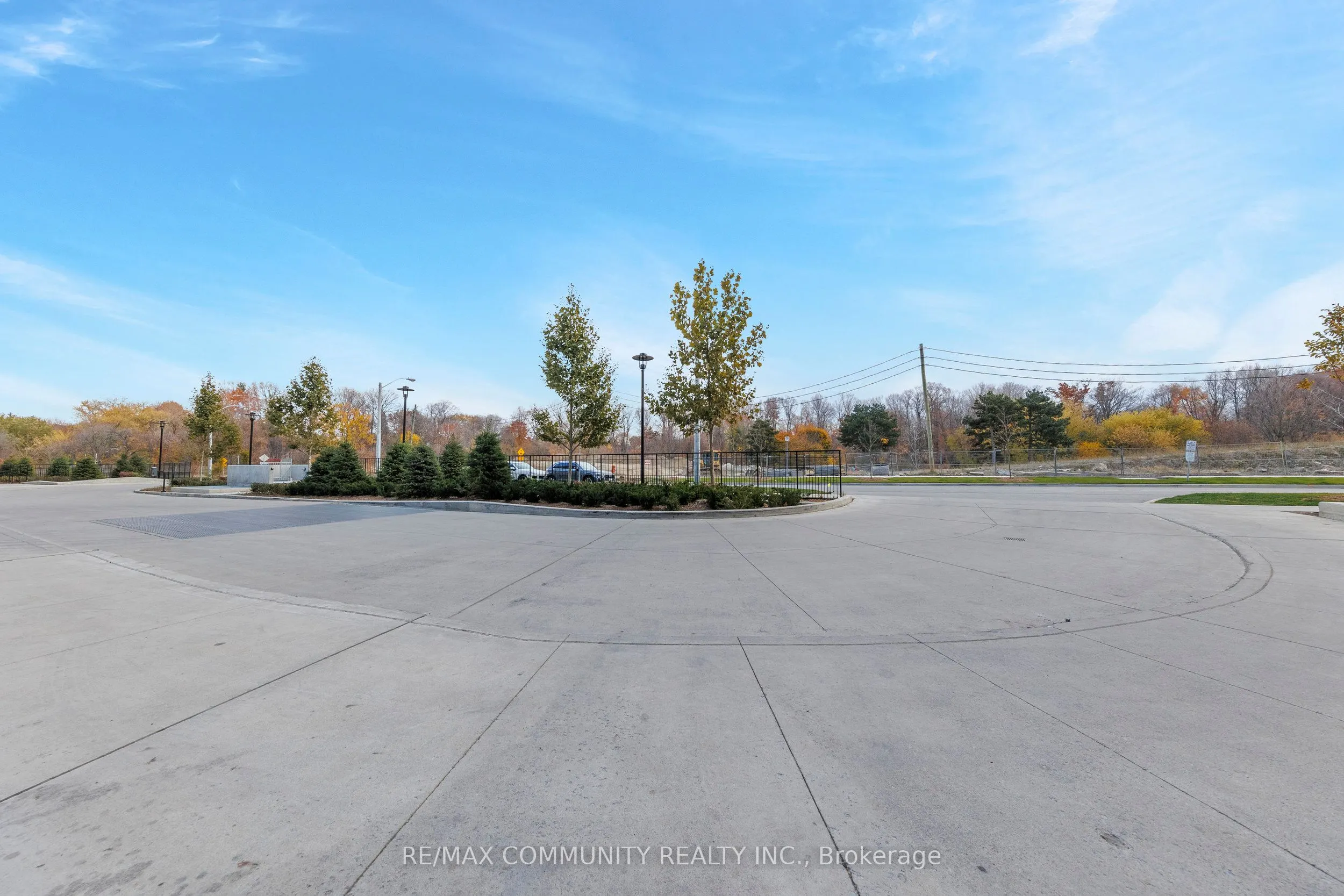 10 Deerlick Court, #1105
