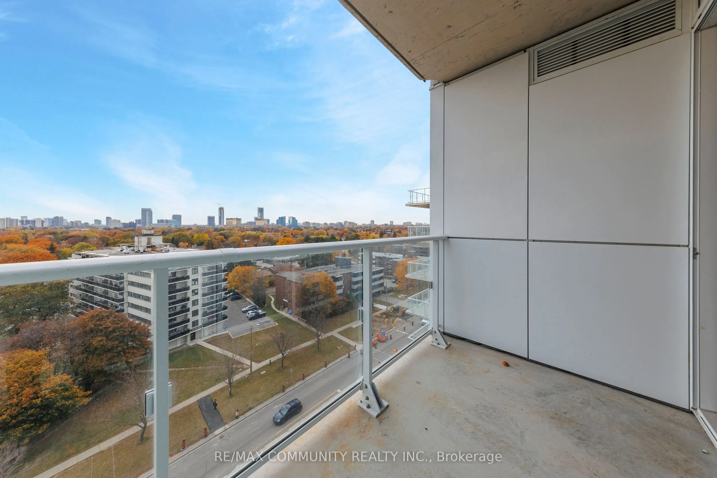 10 Deerlick Court, #1105
