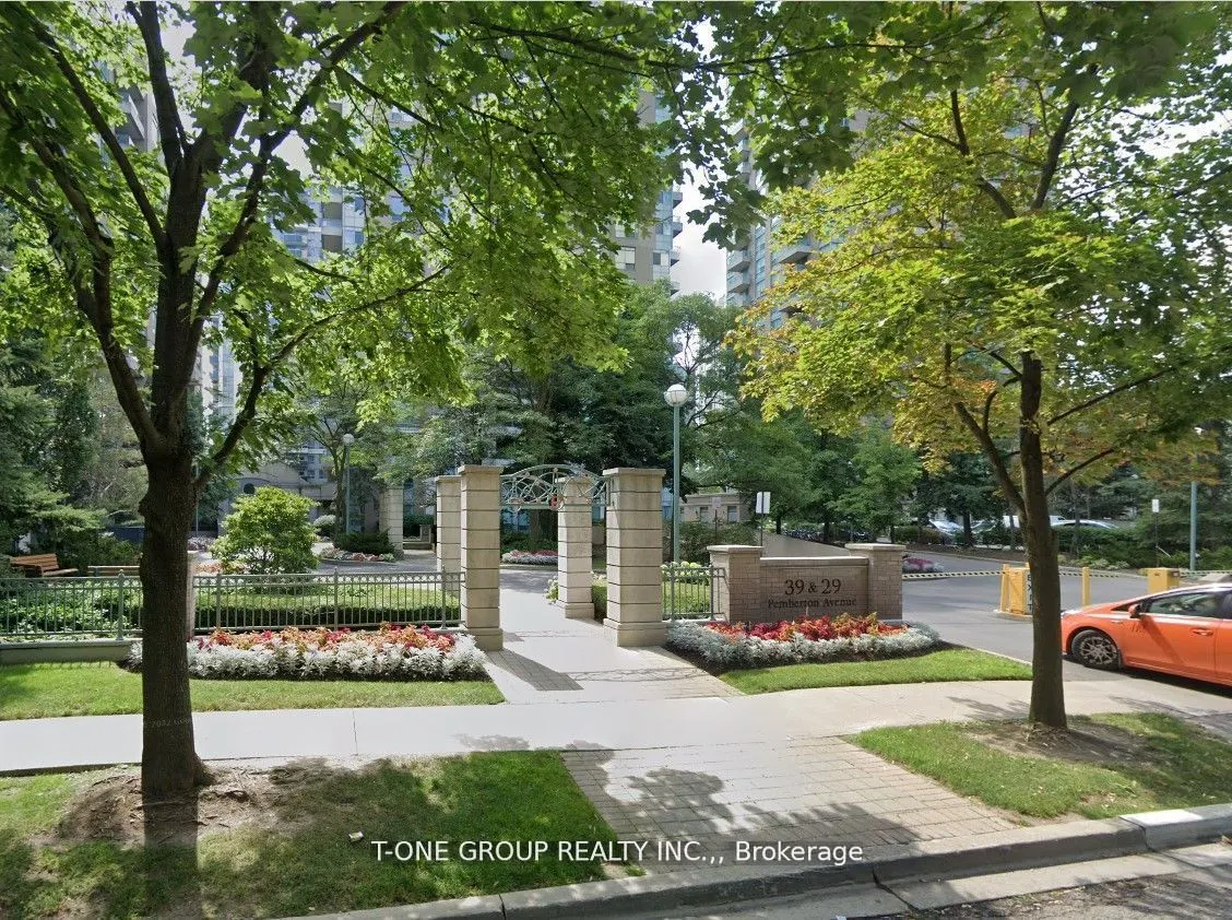 29 Pemberton Avenue, #605