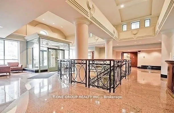 29 Pemberton Avenue, #605
