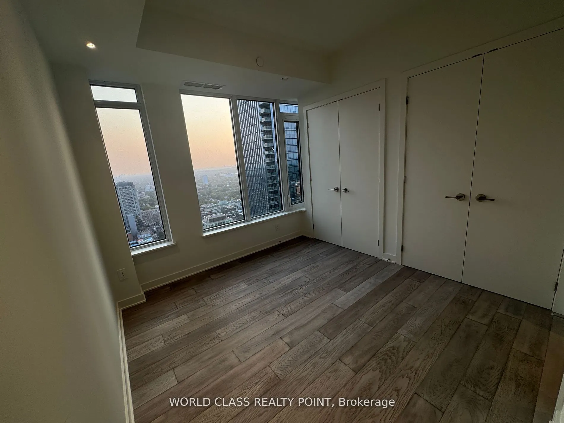 11 Yorkville Avenue, #3309