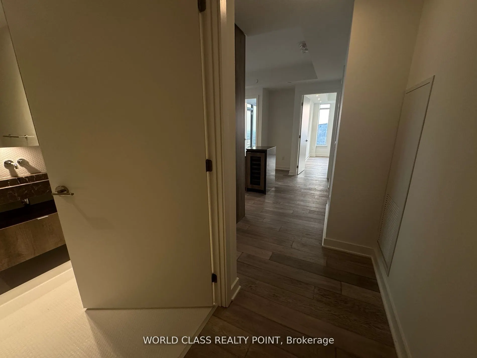 11 Yorkville Avenue, #3309