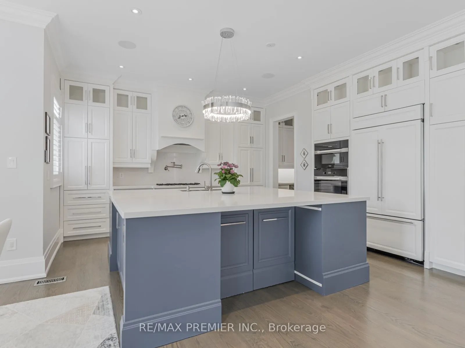 111 Codsell Avenue