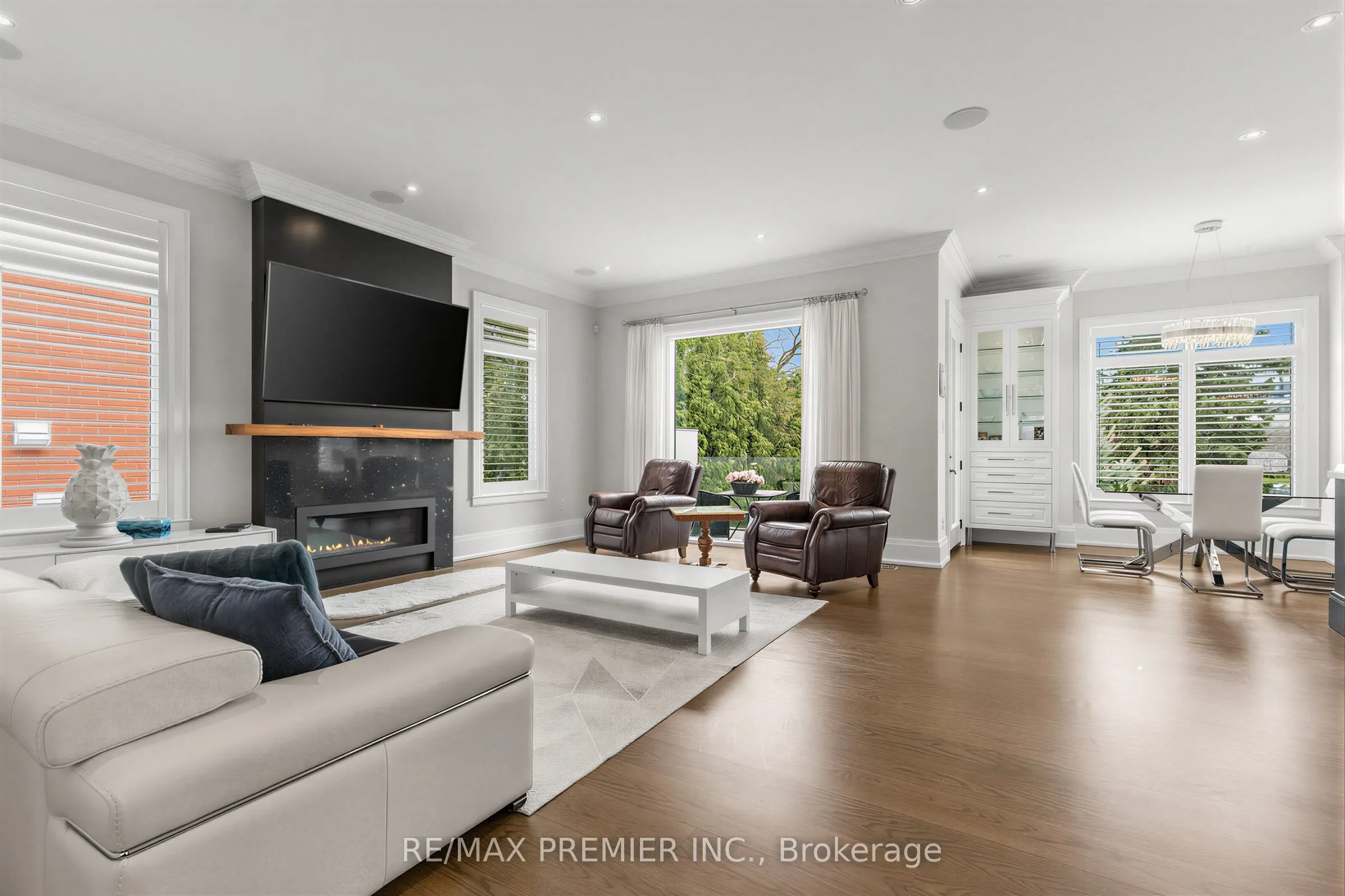 111 Codsell Avenue