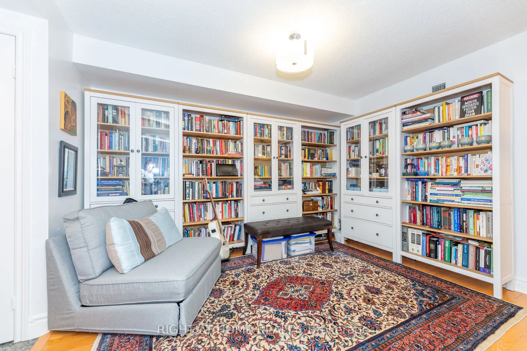 123 Eglinton Avenue E, #813