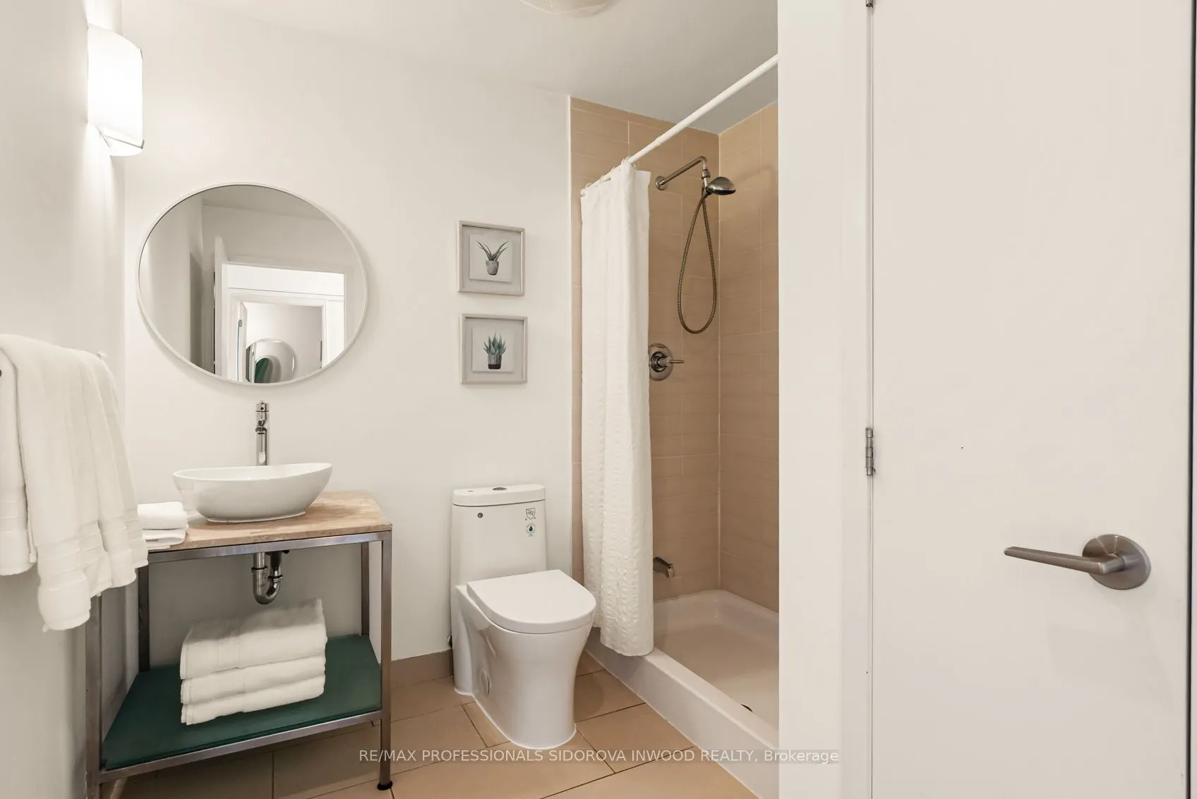 33 Mill Street, #1208
