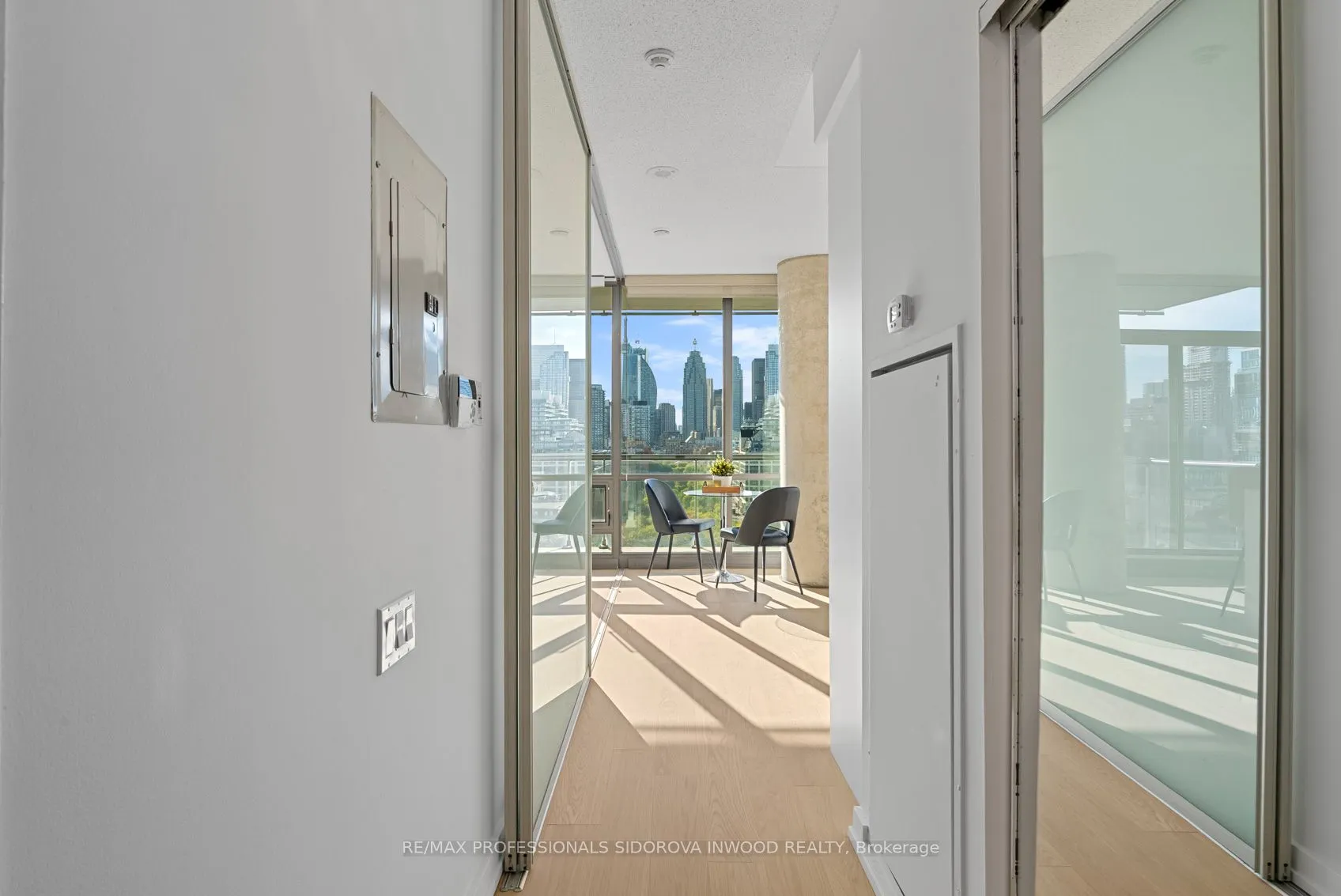 33 Mill Street, #1208