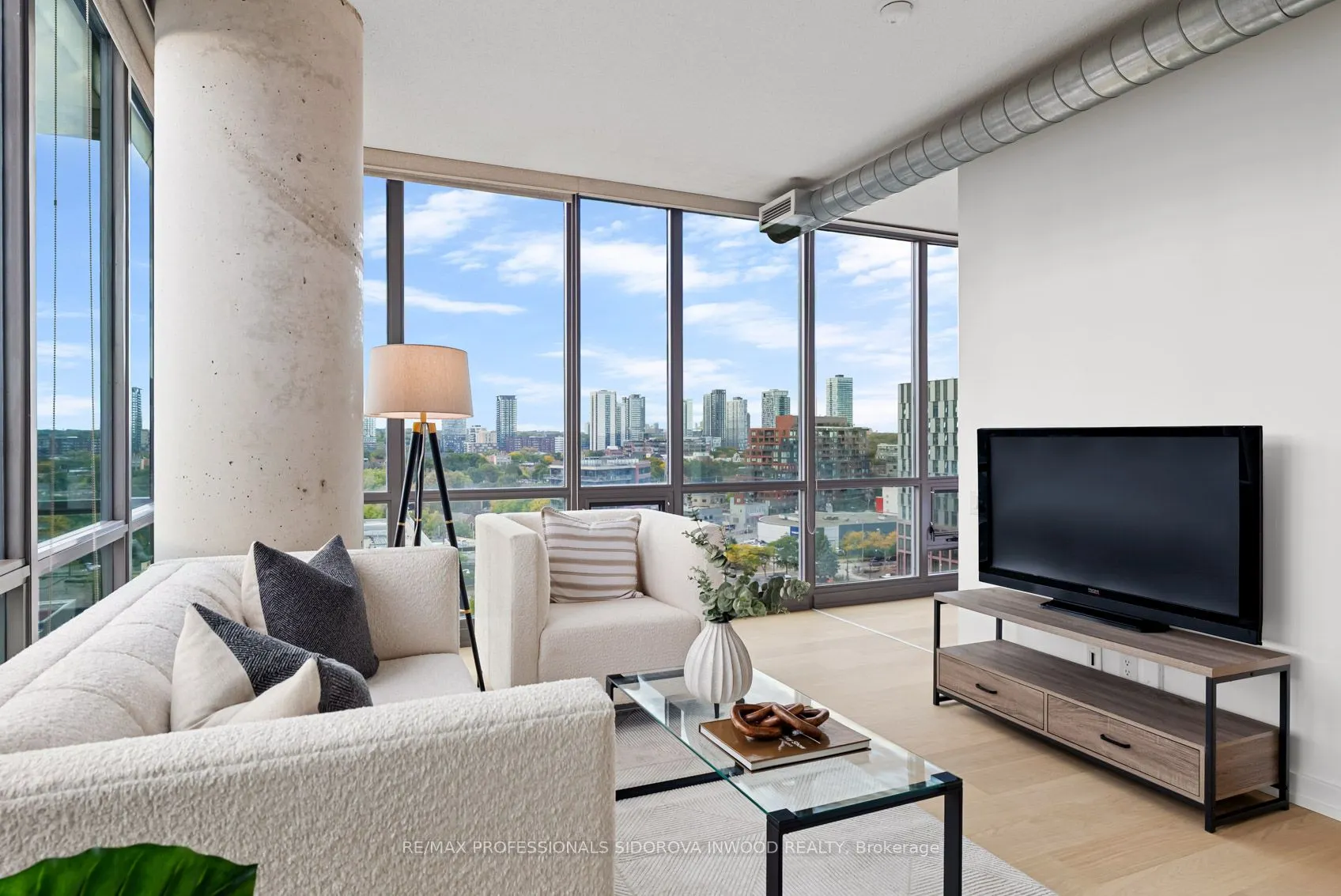 33 Mill Street, #1208