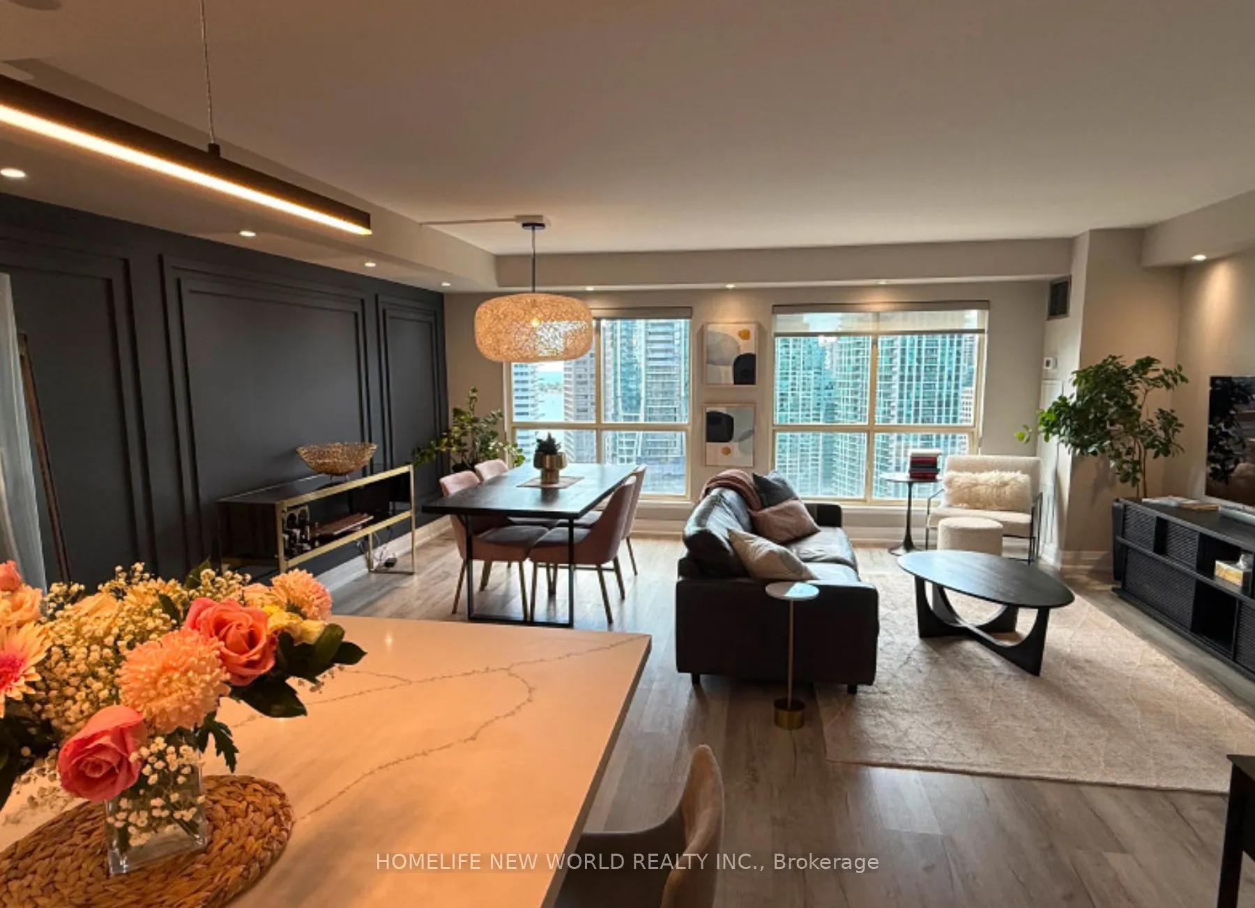 25 The Esplanade Acres, #2903