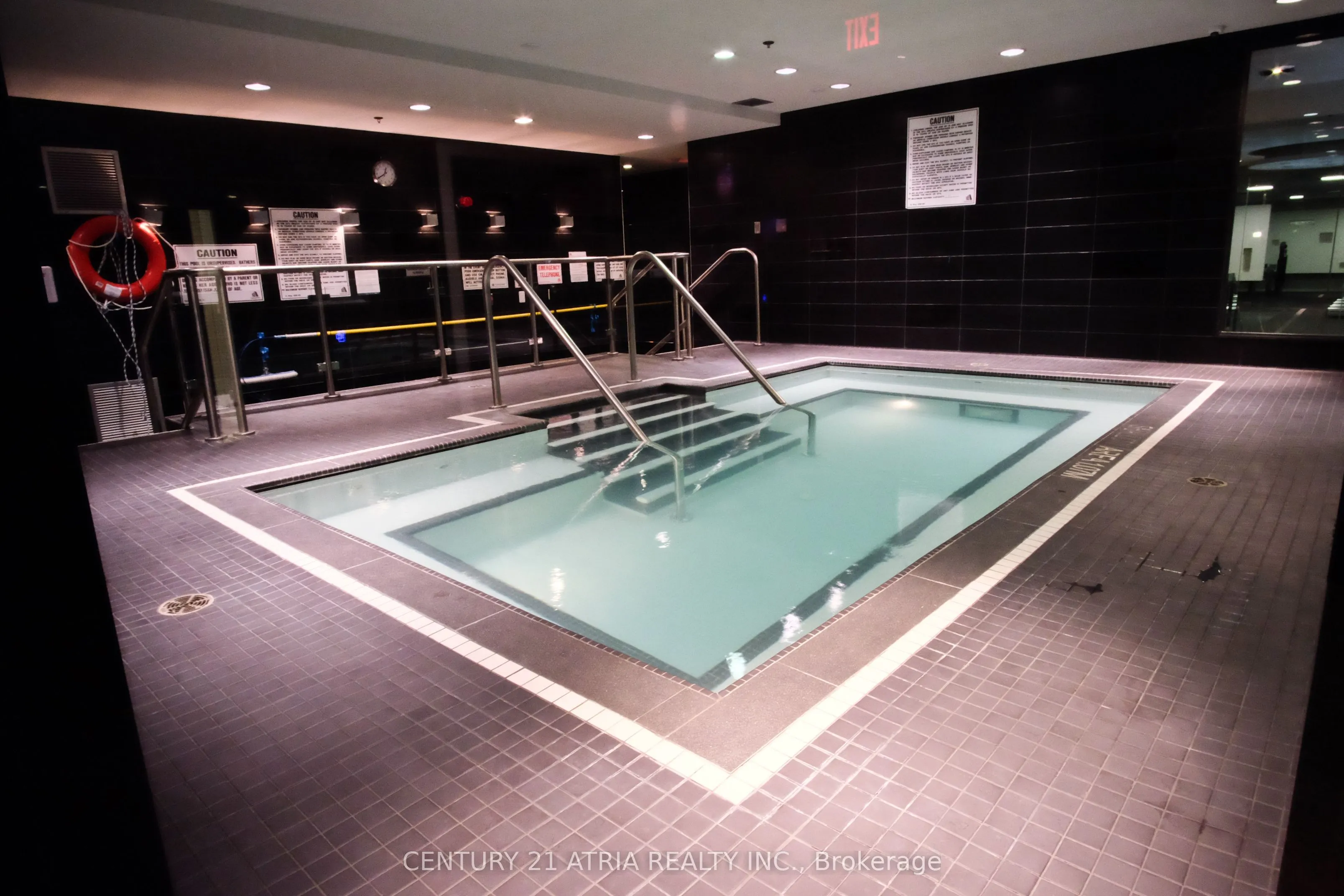 28 Ted Rogers Way, #12