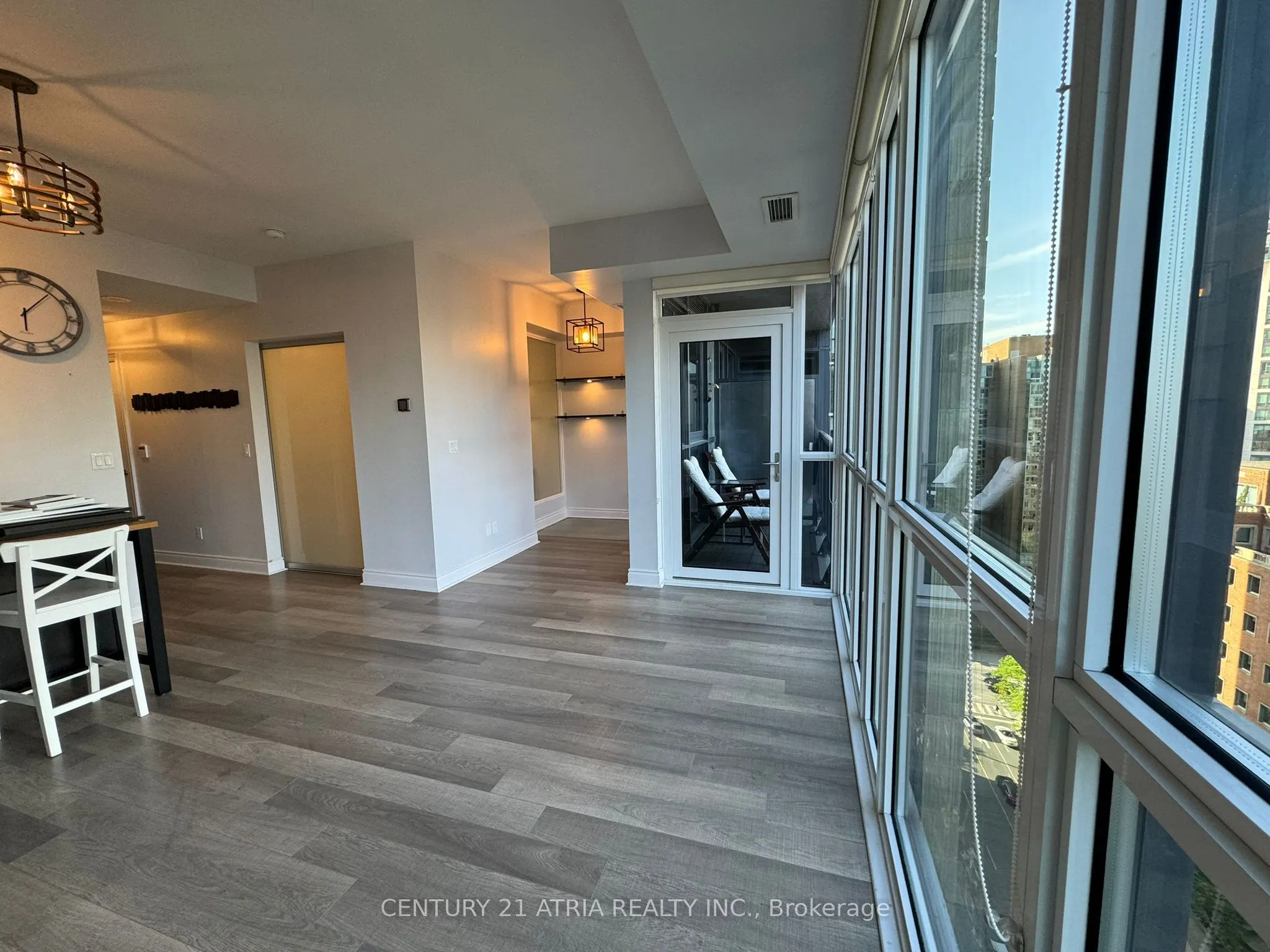 28 Ted Rogers Way, #12
